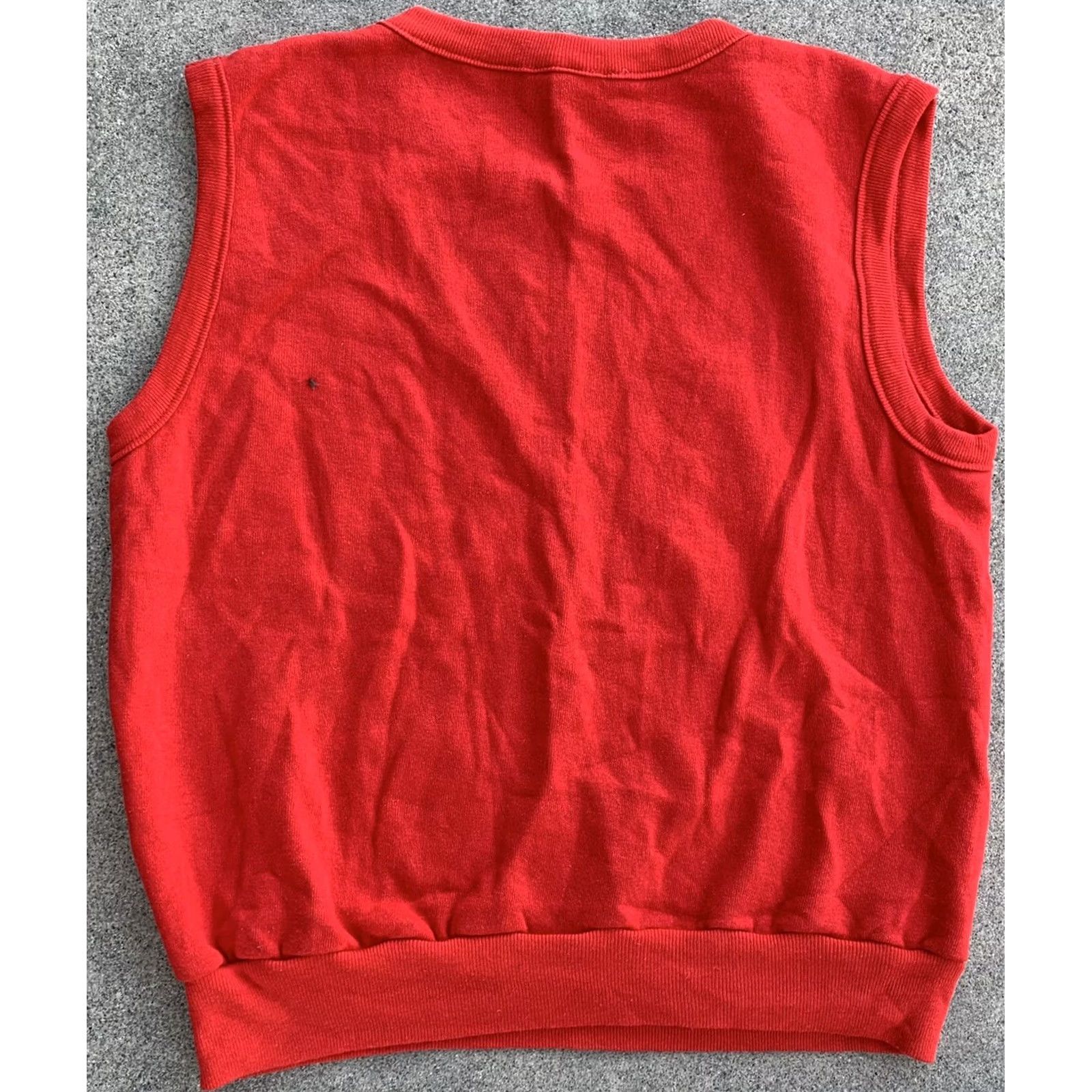 Vintage VINTAGE Steinwurtzel Sleeveless Sweatshirt Muscle Shirt Red Embroidered Blue Size L Mens 80s Size US L / EU 52-54 / 3 - 2 Thumbnail