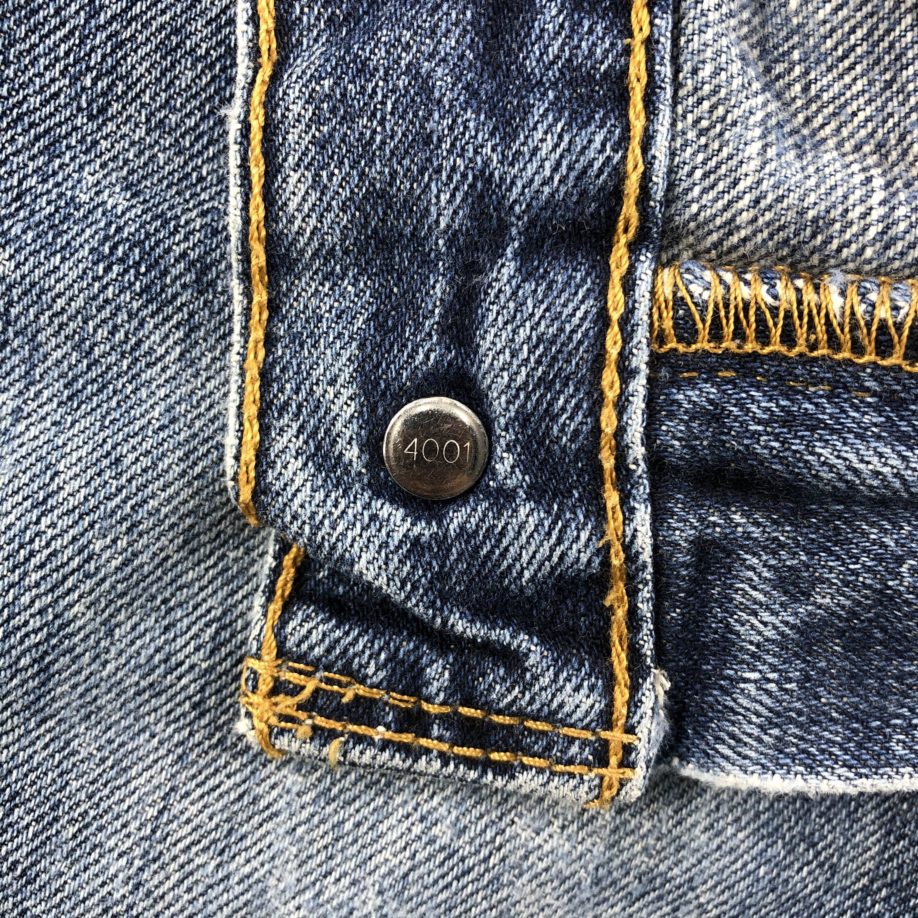 Levi's × Vintage Vintage Blue Wash Levis 559 Jeans-JM1957 Size US 35 - 9 Thumbnail