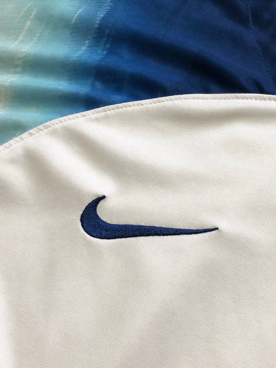 Nike Vintage T-Shirt Nike logo footbal England Dri-Fit Jersey Y2K Size US S / EU 44-46 / 1 - 7 Thumbnail