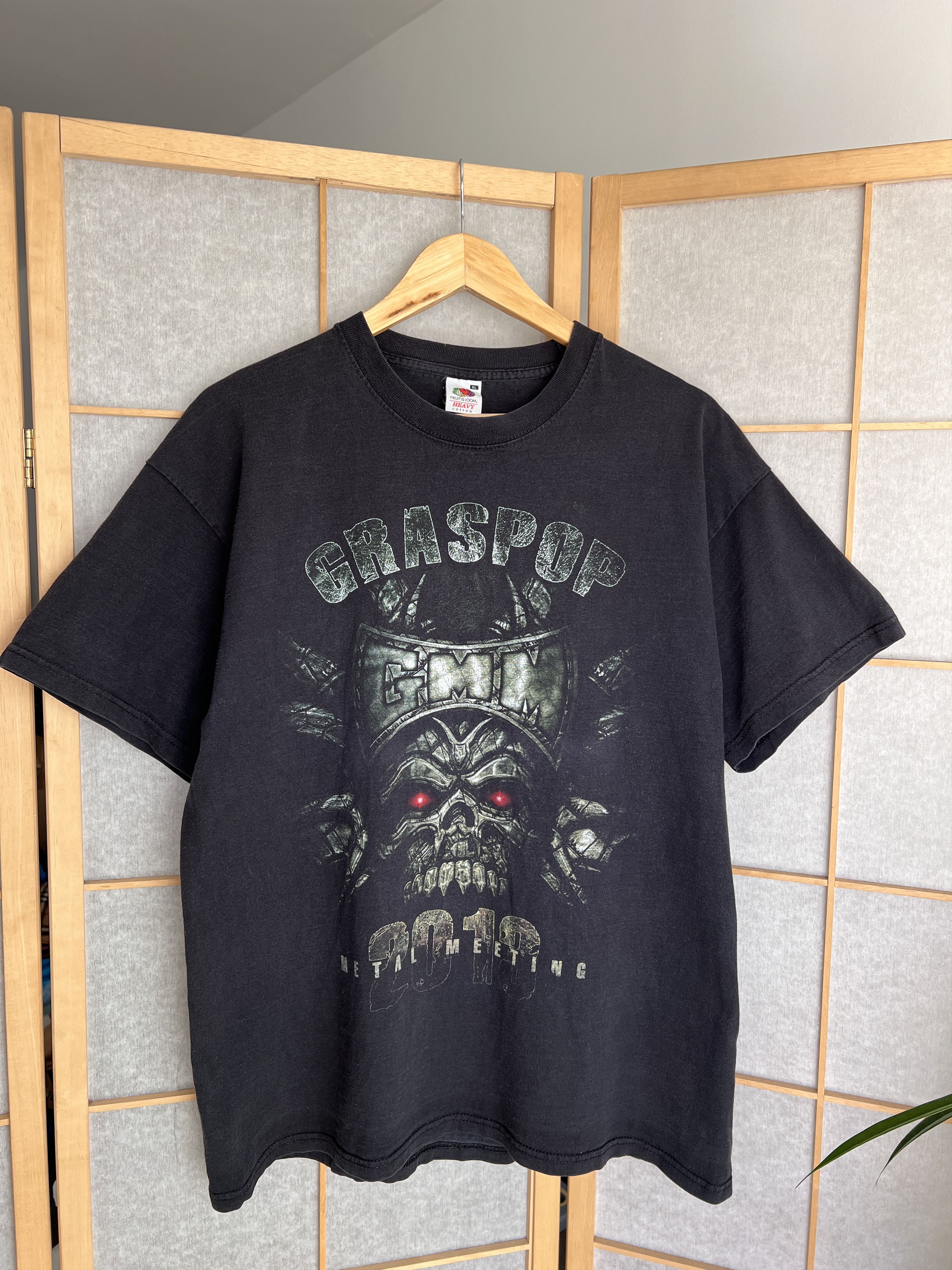 Vintage Rare! Graspop Metal meeting VTG 2013 faded sun t shirt tour Size US XL / EU 56 / 4 - 1 Thumbnail