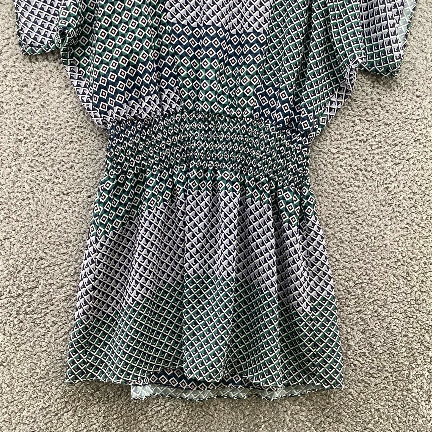 Parker Parker Mini Dress Sz M Blue Green Printed Short Sleeve A-Line Ruffle Smocked Geometric V-Neck Cap/Short Sleeve? Size 32" / US 10 / IT 46 - 4 Thumbnail