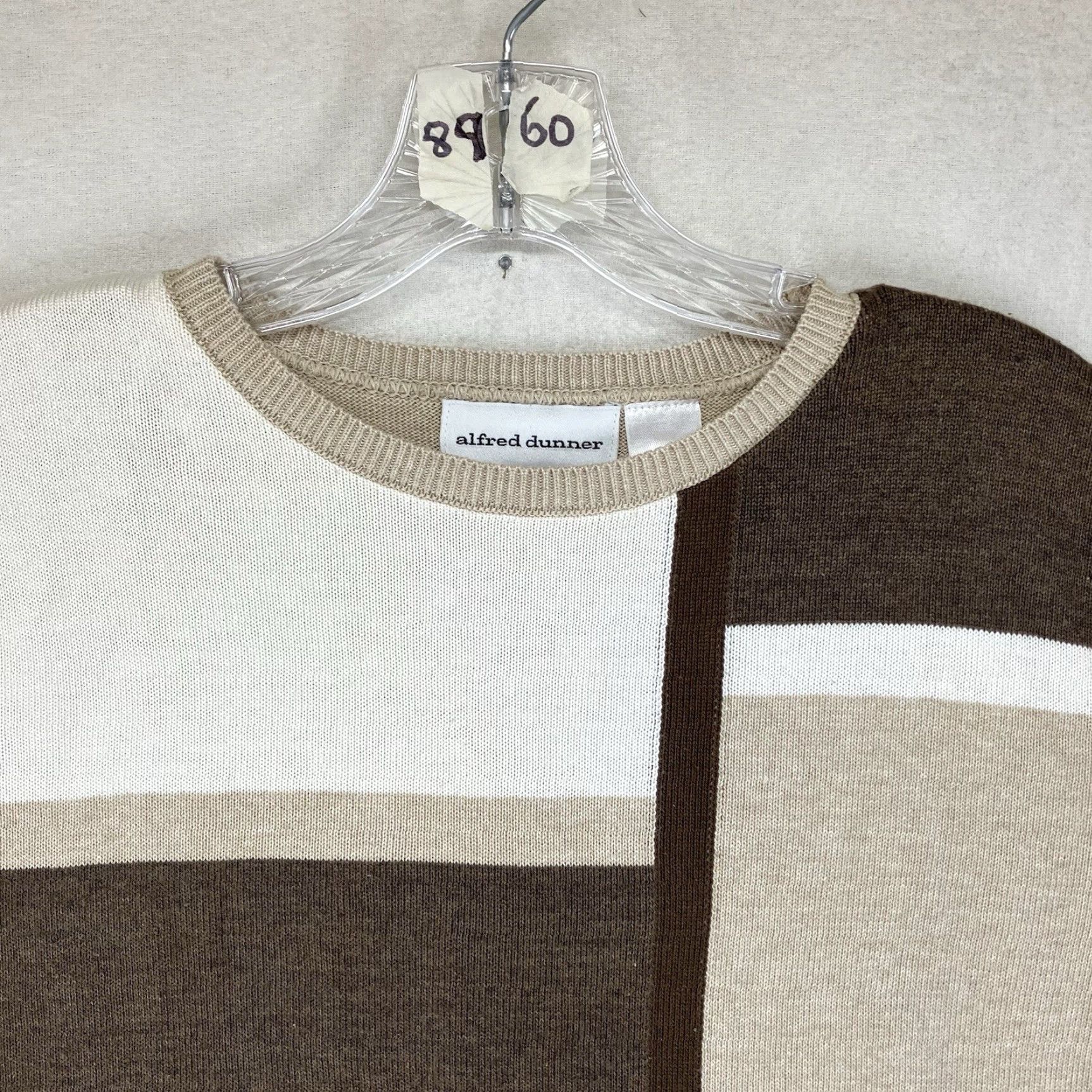 Vintage VINTAGE Alfred Dunner Women’s Sweater M Beige Geometric Pullover Knit Top 70s Retro Casual Size M / US 6-8 / IT 42-44 - 4 Thumbnail