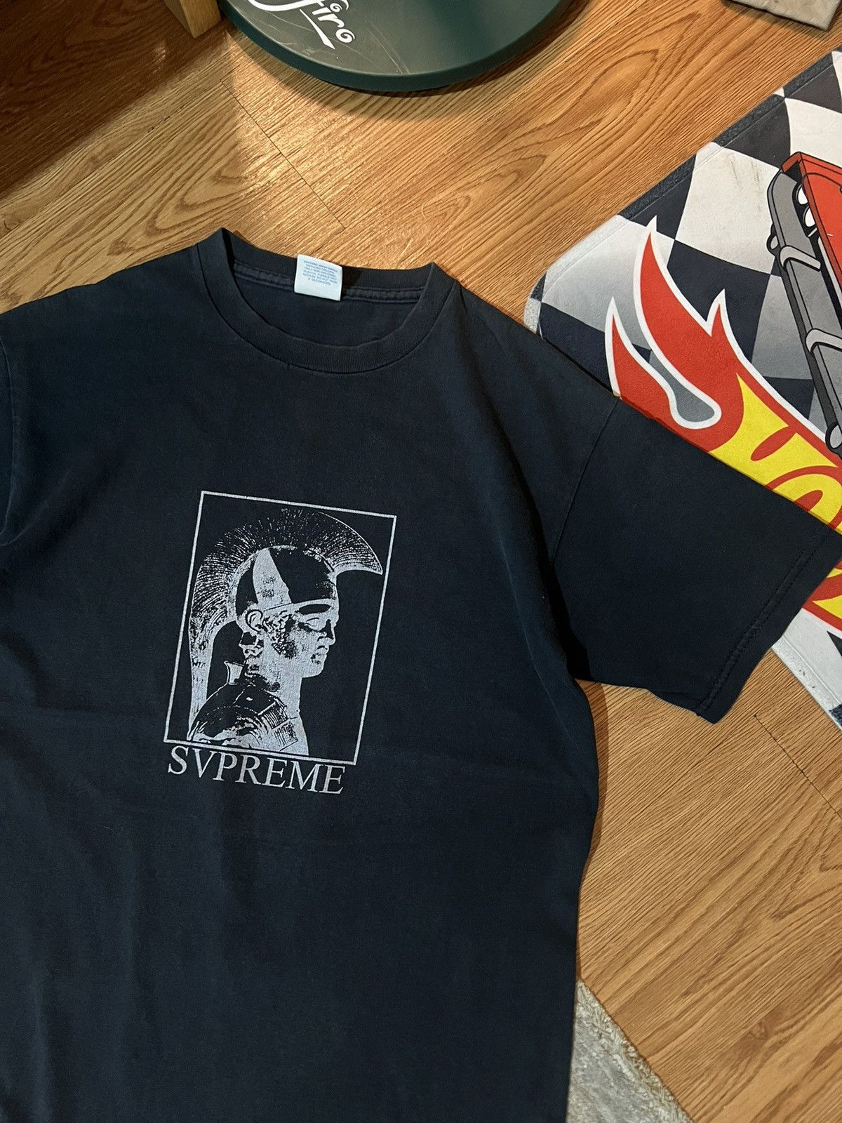 Supreme × Vintage Supreme Ares Tee 2008 Size US M / EU 48-50 / 2 - 2 Thumbnail