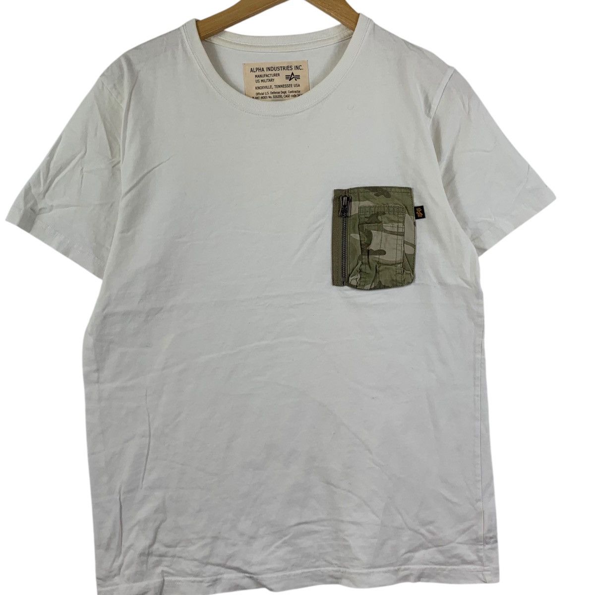 Alpha Industries APLHA INDUSTRIES USA Camo Patchwork Zipper Pocket Tee Shirt Size US L / EU 52-54 / 3 - 3 Thumbnail
