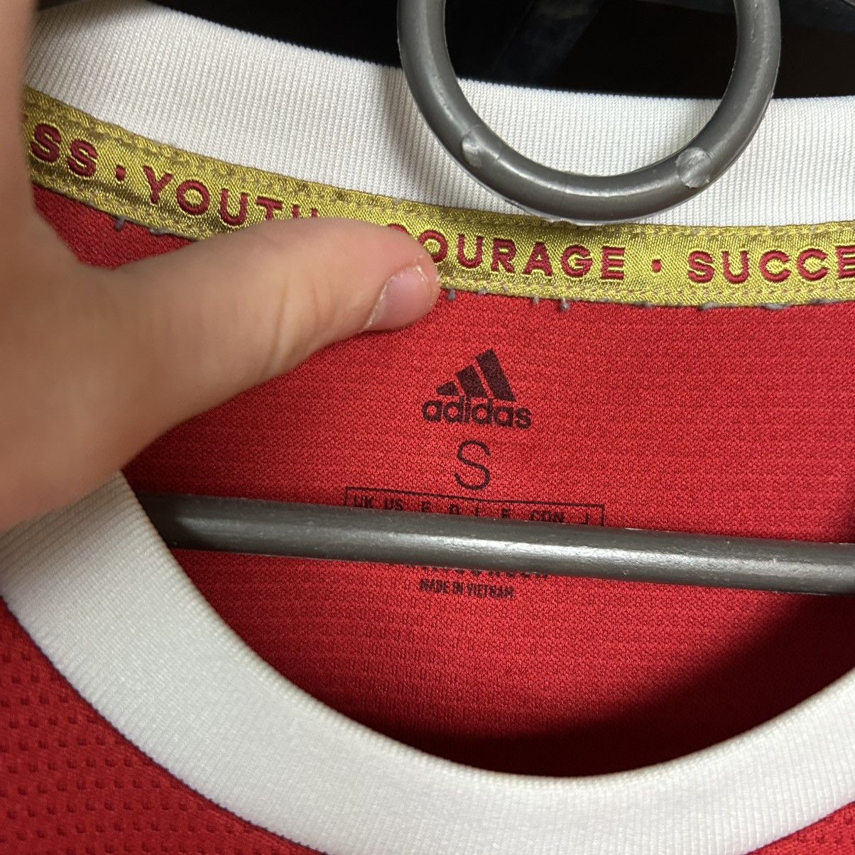 Adidas Mens Adidas Manchester United 2021 home soccer jersey Size US S / EU 44-46 / 1 - 9 Thumbnail