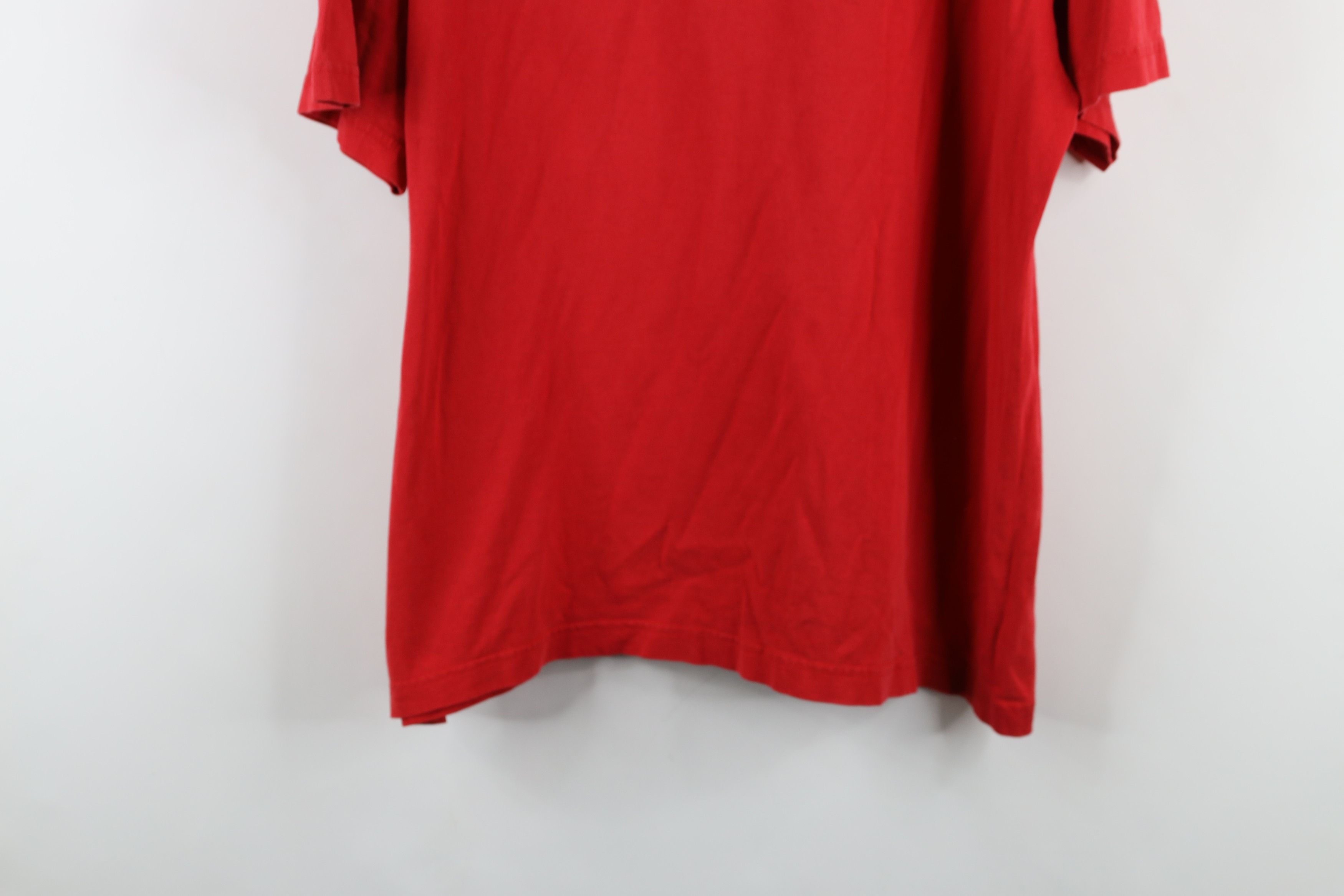 Guess × Vintage Vintage 90s Guess Spell Out Stencil T-Shirt Red Cotton Size US L / EU 52-54 / 3 - 13 Thumbnail