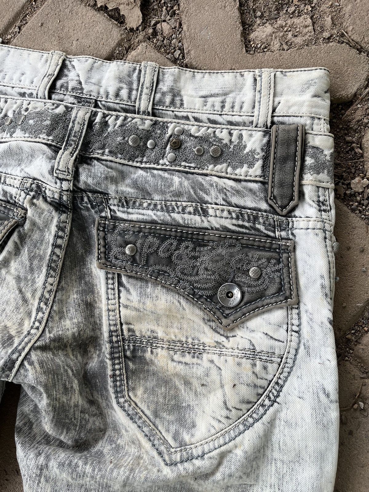 If Six Was Nine × Japanese Brand × Vintage Vintage Washed Studded Hysteric Inspired Denim Size US 31 - 21 Thumbnail