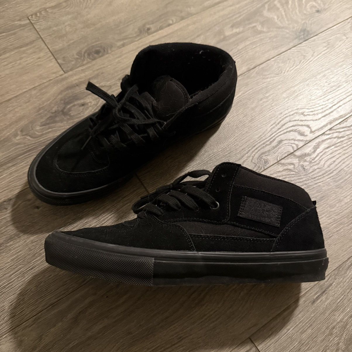 Vans Vans Half Cab Size US 12 / EU 45 - 1 Thumbnail