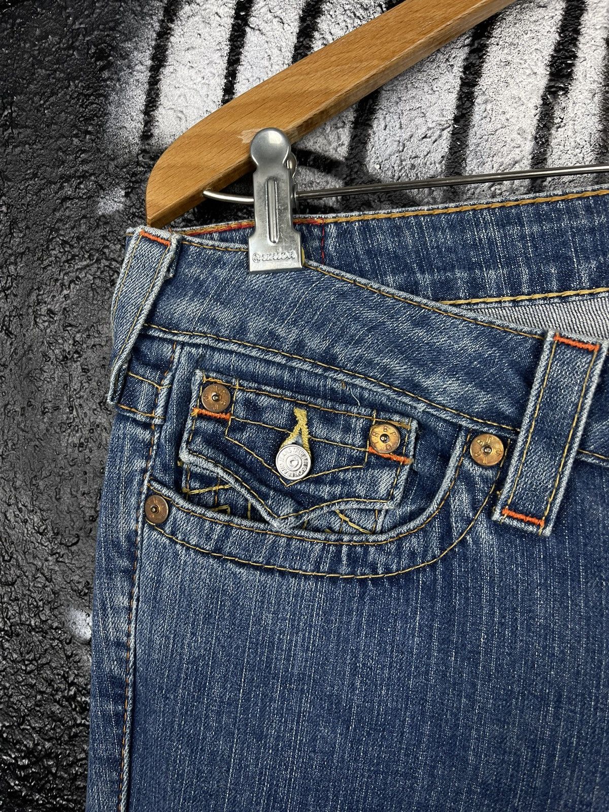 True Religion × Vintage True Religion Flared Jeans Women’s Size 31 Size 31" - 11 Thumbnail