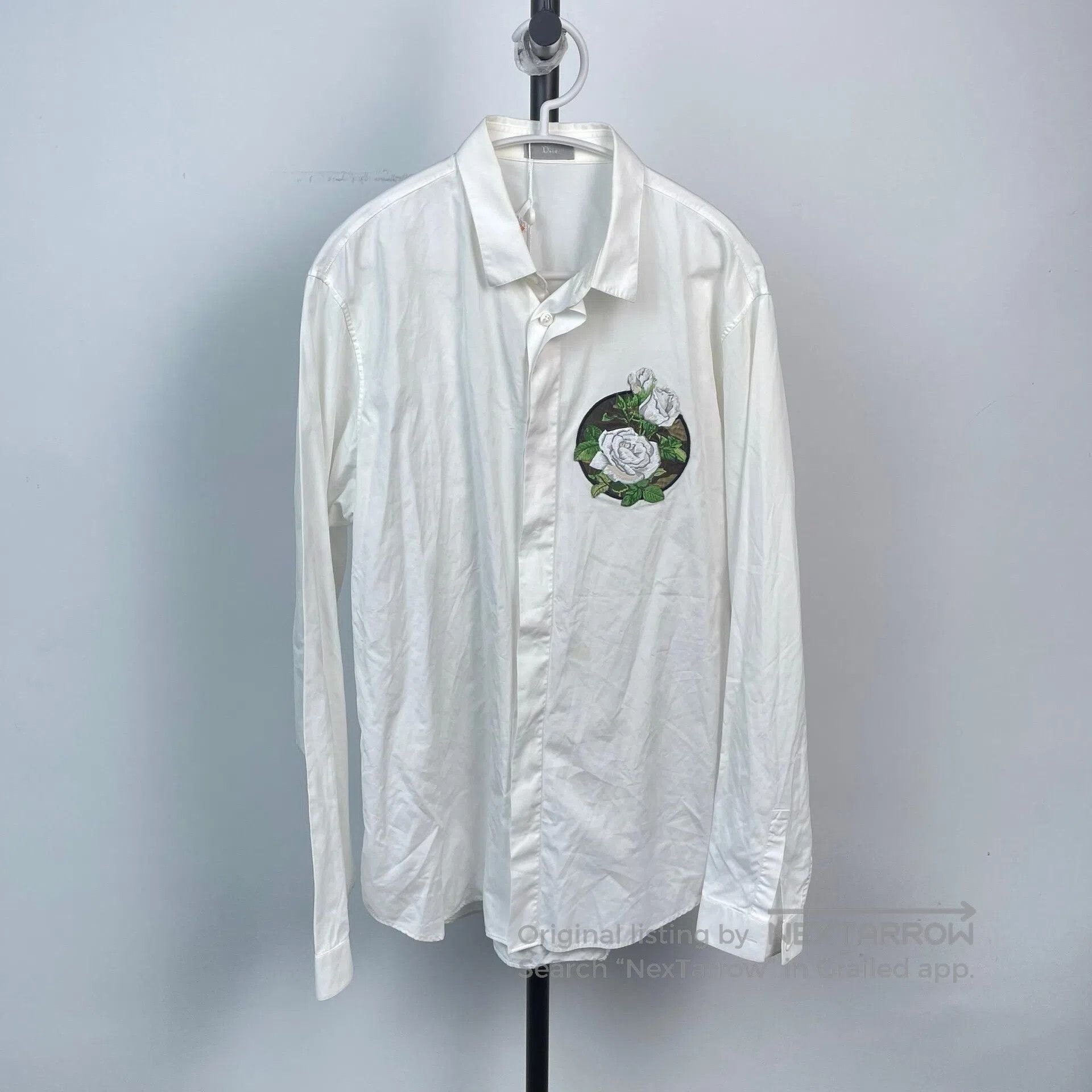 Dior Dior size 41 White Camellia Floral Embroidered Short Sleev Size US M / EU 48-50 / 2 - 1 Thumbnail