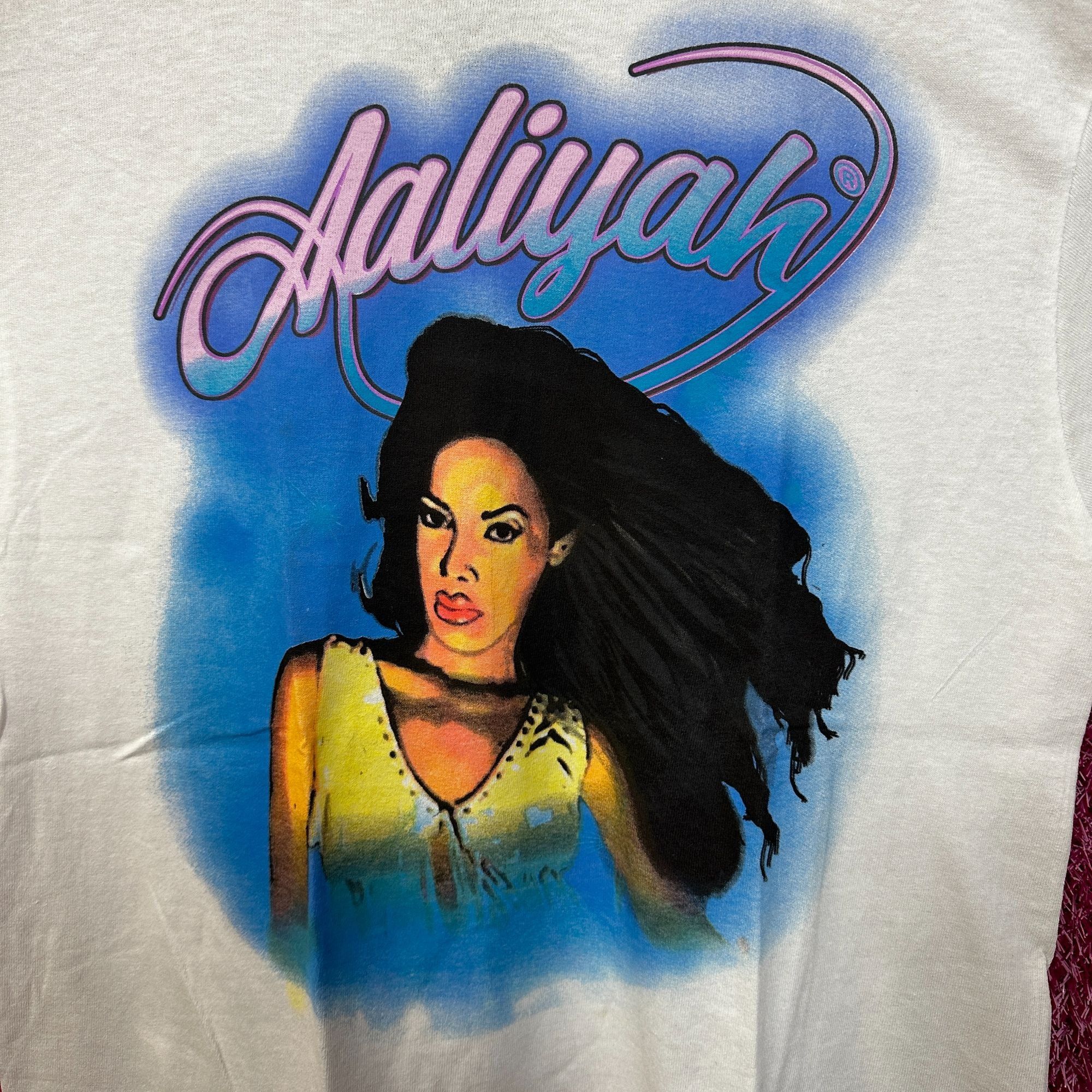 Rap Tees Aaliyah Queen Of RnB Airbrush Tshirt size Medium Size US M / EU 48-50 / 2 - 2 Thumbnail