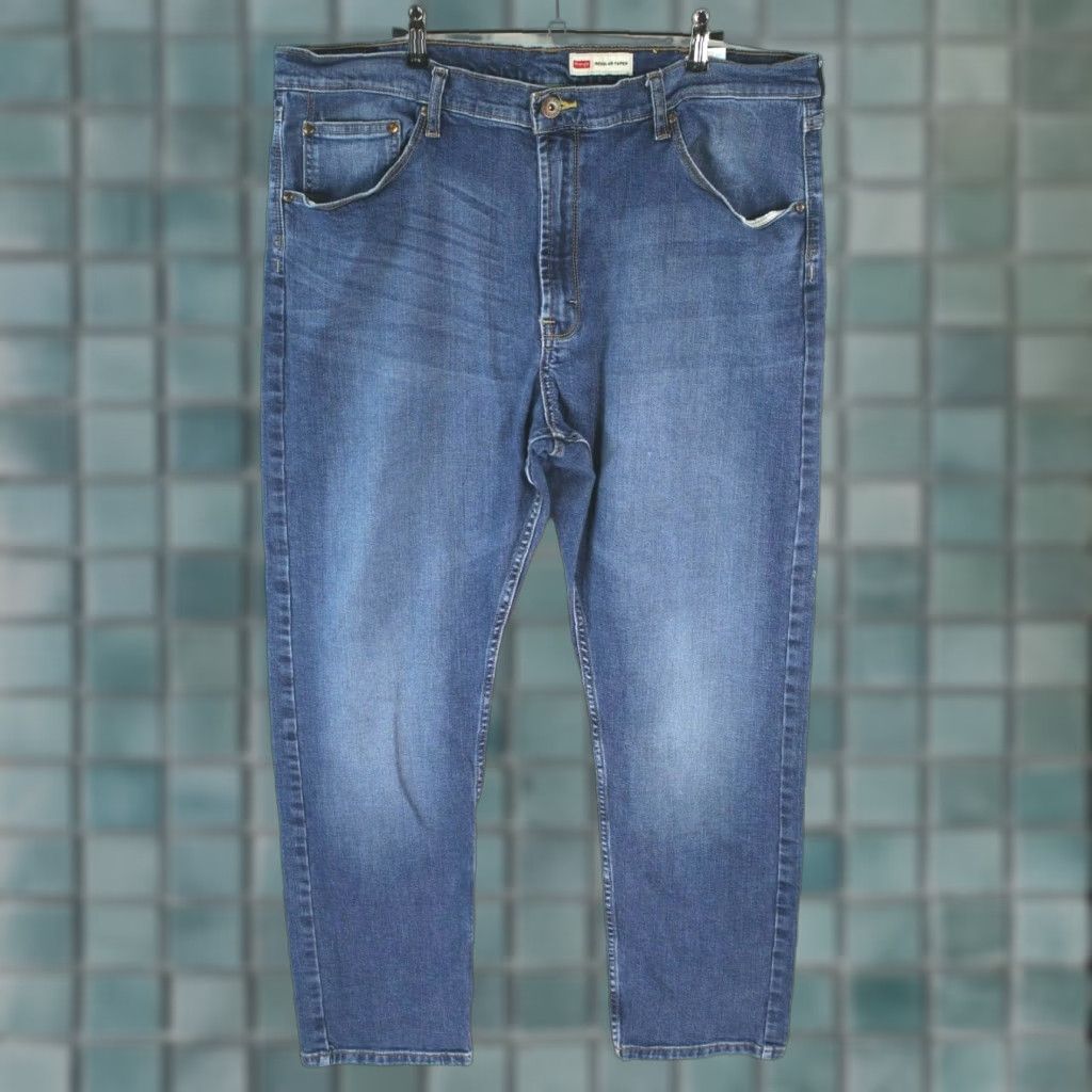 Wrangler Wrangler Jeans Men's 40X30 Blue Denim Stretch Regular Tapered 5-Pocket Belt Loops Button Mens Size US 40 / EU 56 - 1 Thumbnail