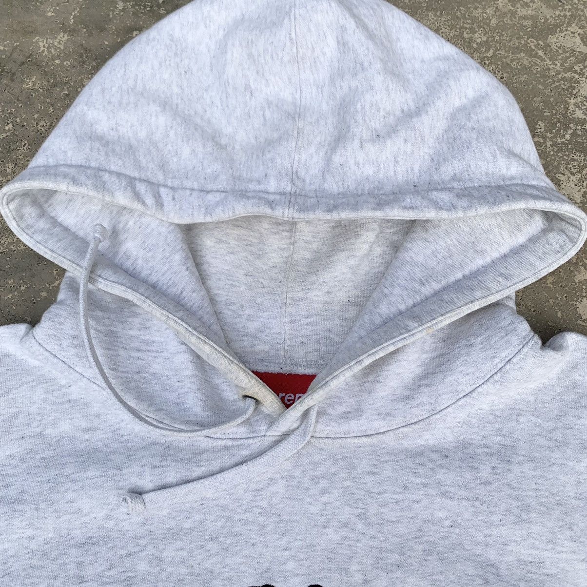 Supreme FW18 Supreme Flowers Hoodie Embroidered Logo Size US XL / EU 56 / 4 - 6 Thumbnail