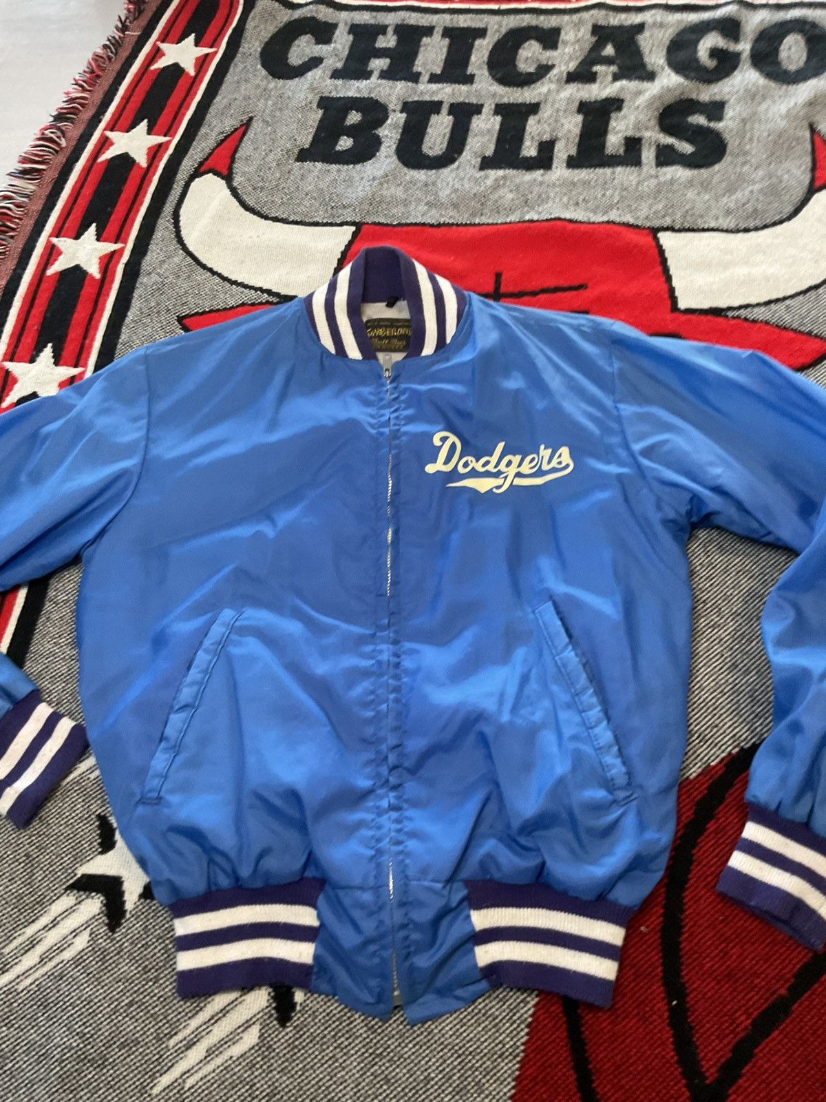 Vintage Vintage MLB Los Angeles Dodgers bomber jacket xs Size US XXS / EU 40 - 1 Thumbnail