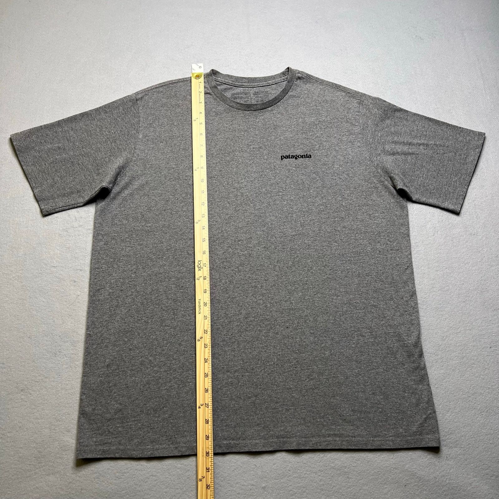 Patagonia Patagonia P-6 Logo Responsibili Tee Graphic T Shirt Men’s XL Size US XL / EU 56 / 4 - 5 Thumbnail