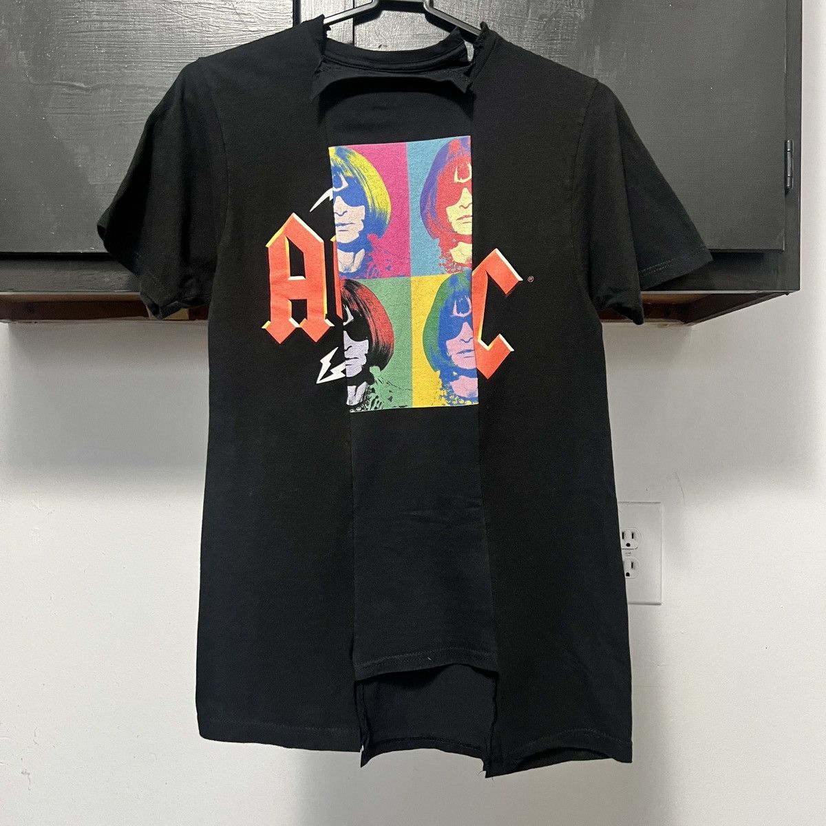 AC/DC Acdc and anna wintour split t shirt Size US S / EU 44-46 / 1 - 1 Thumbnail