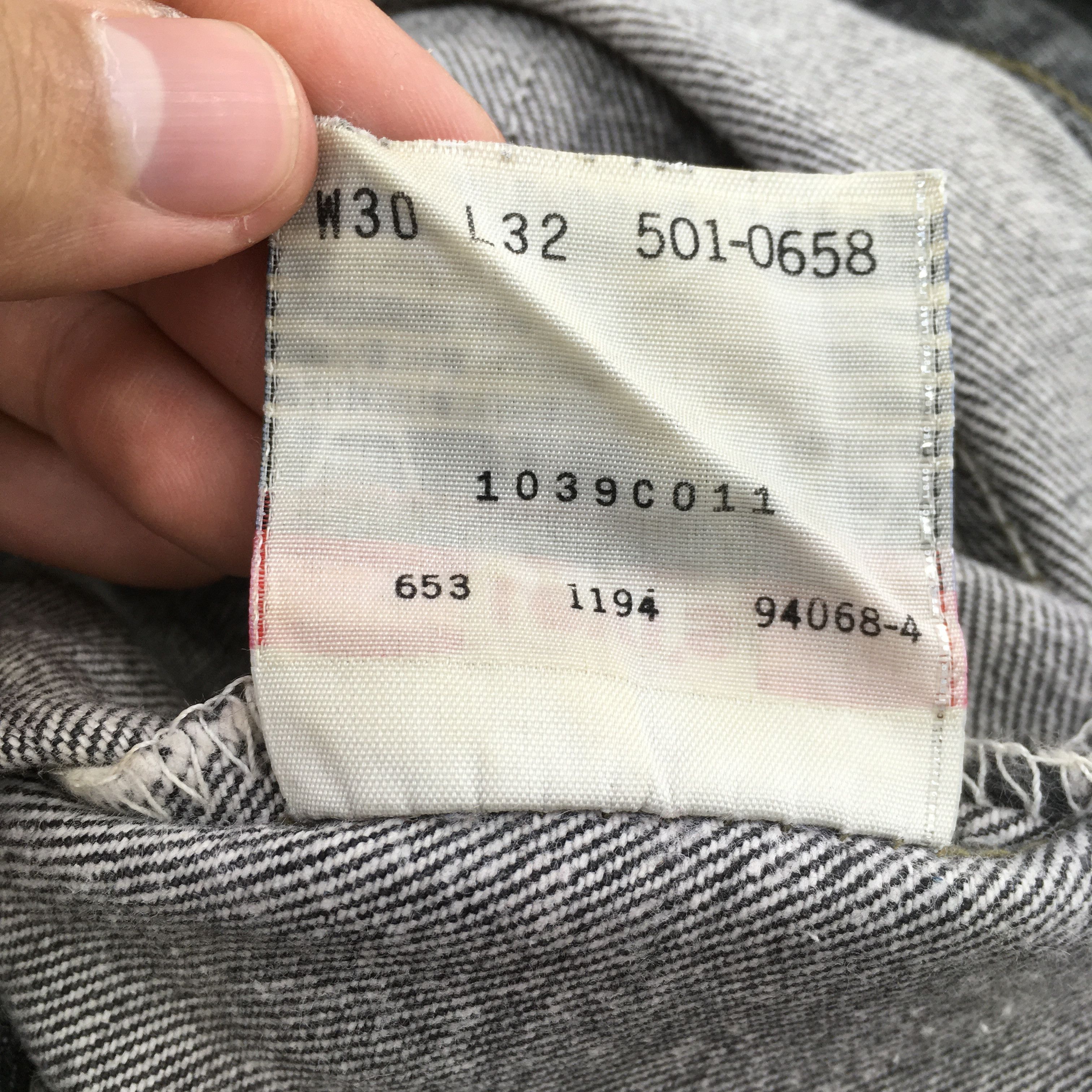 Levi's Size 30x30Vintage 90s Levi's 501 Faded Black Jeans S649 Size US 30 / EU 46 - 14 Thumbnail
