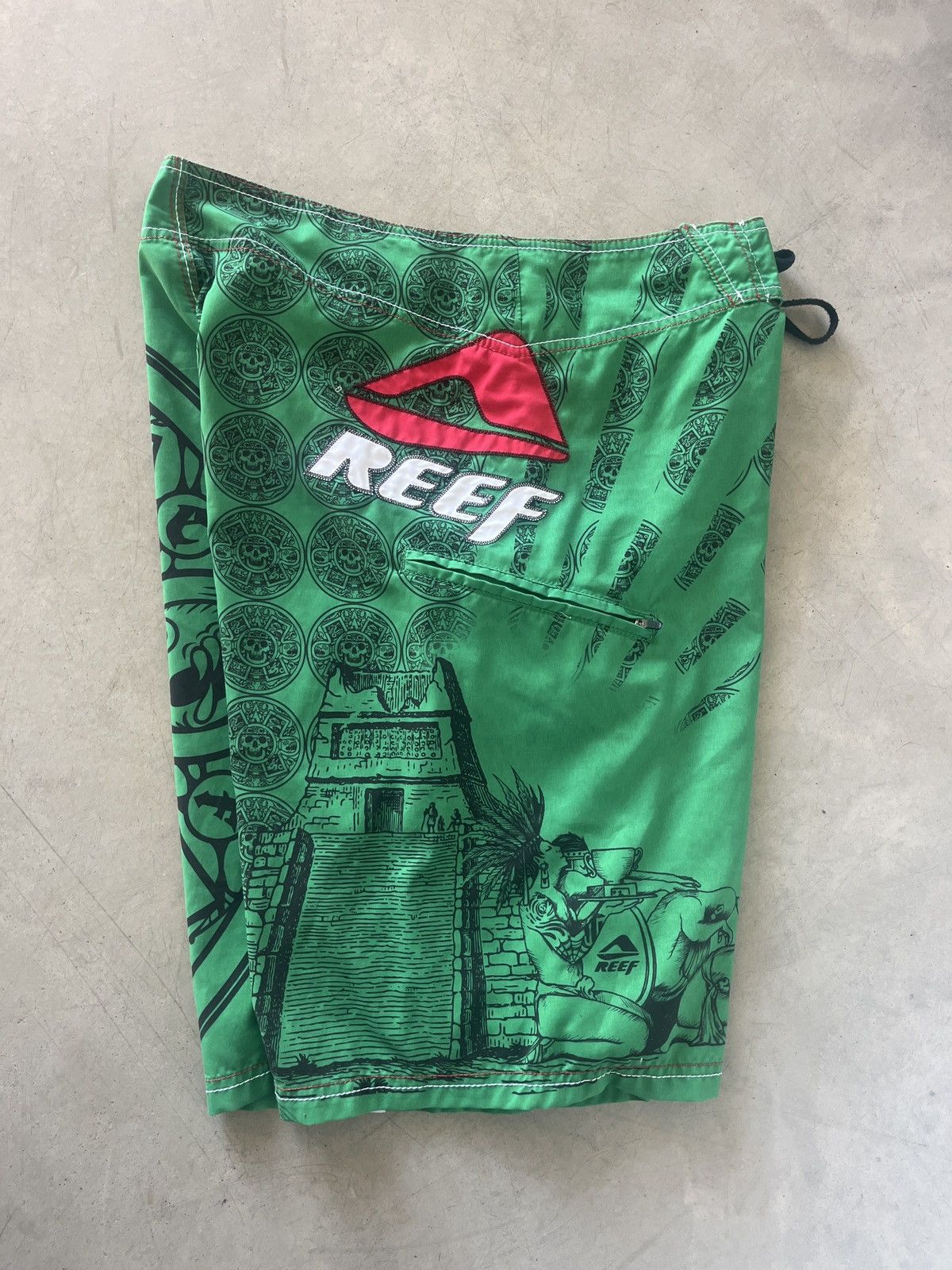 REEF REEF Boardshorts Size US 34 / EU 50 - 3 Thumbnail