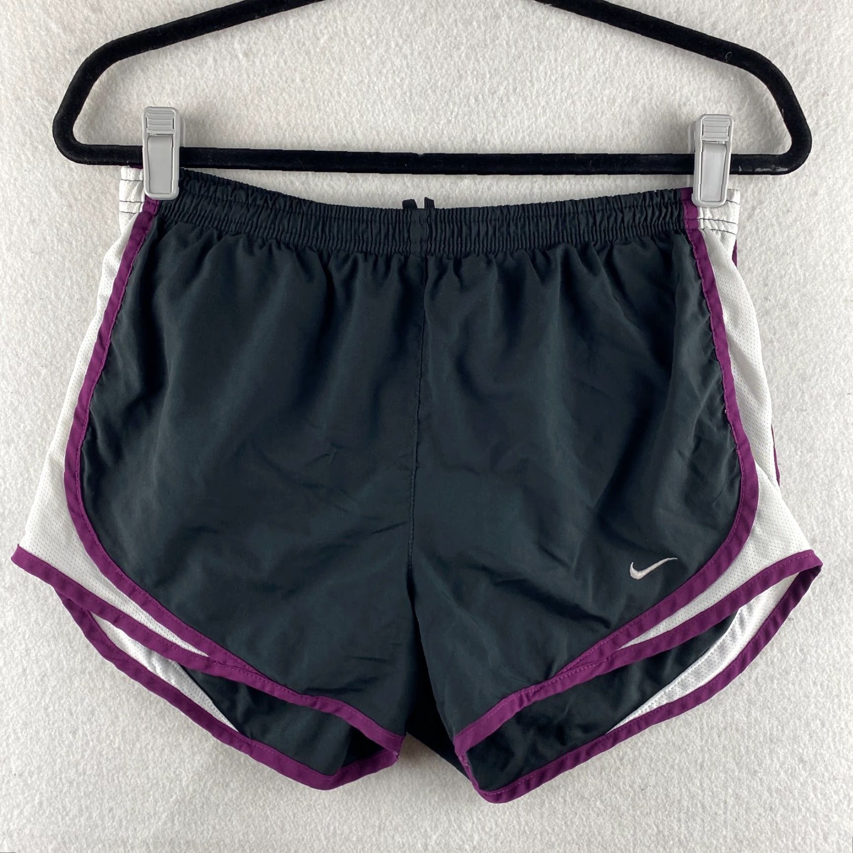 Nike Nike Running Shorts Women Small S Black Breathable Lined Drawstring Gym Active Size 28" / US 6 / IT 42 - 2 Thumbnail