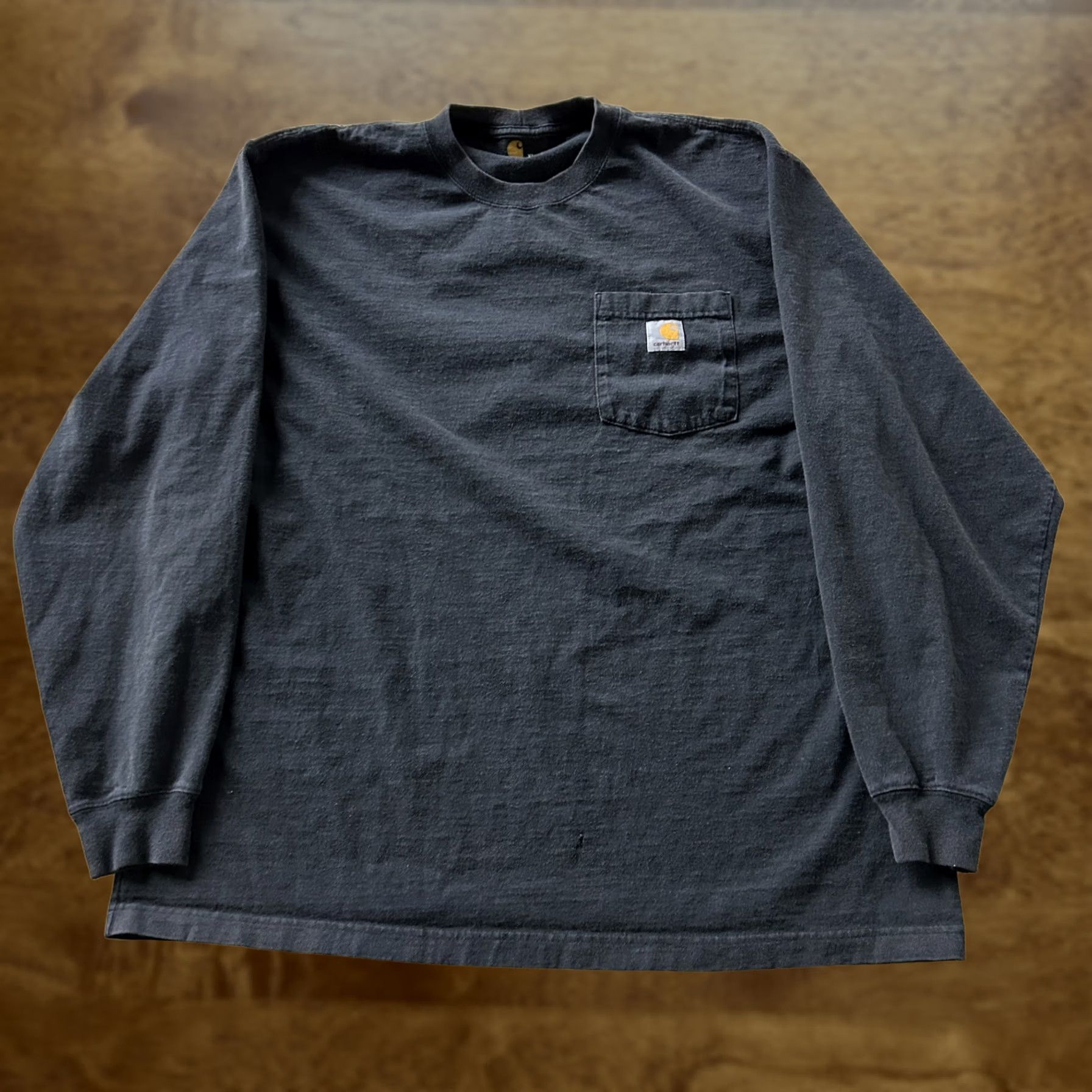 Carhartt Carhartt Shirt Mens XL Black Long Sleeve Pocket Workwear Tagless Tee T-Shirt Size US XL / EU 56 / 4 - 1 Thumbnail