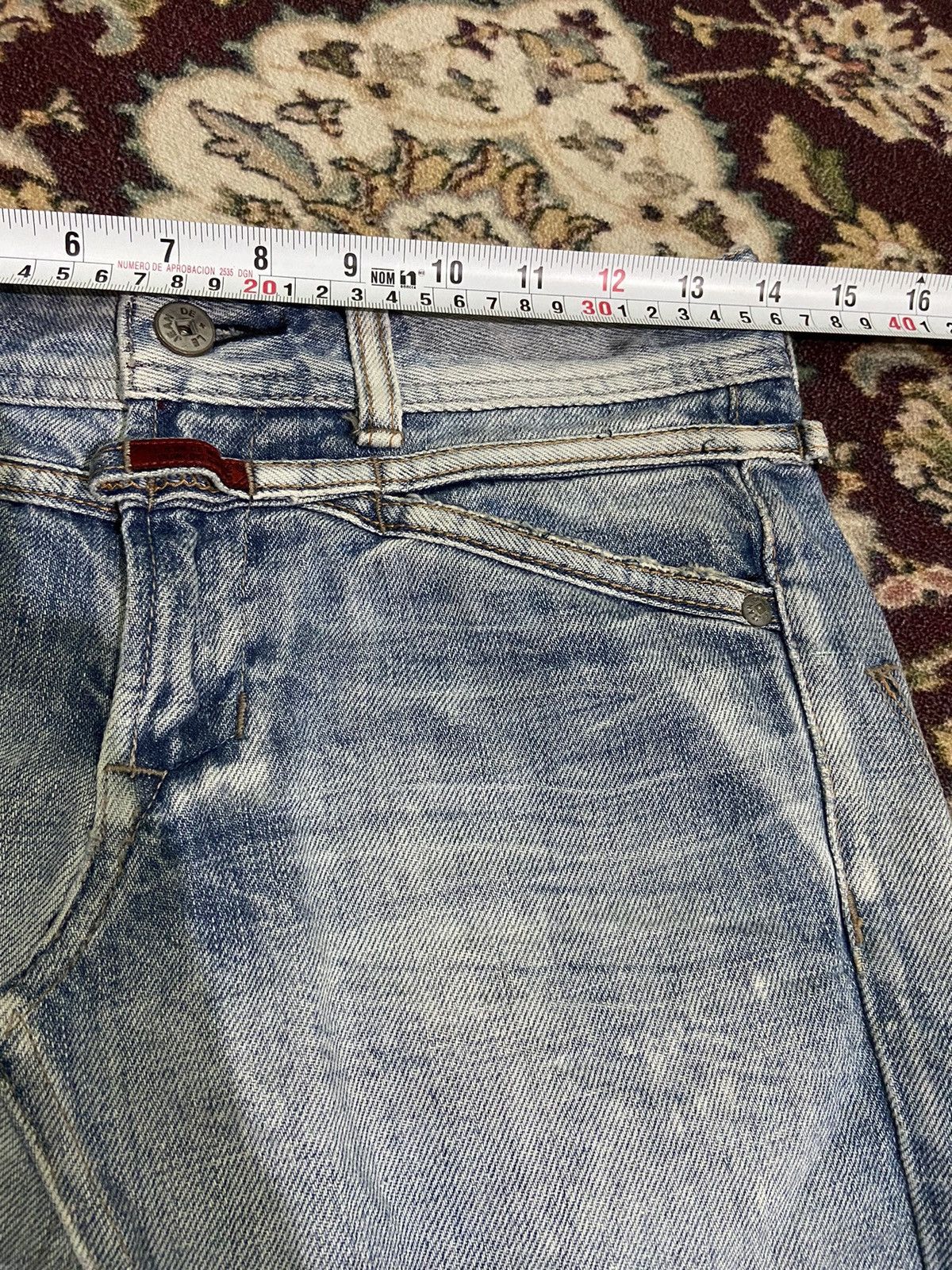 Marithe + Francois Girbaud Marithe Francois Girbaud mini skirt jeans Distressed Size 28" / US 6 / IT 42 - 9 Thumbnail