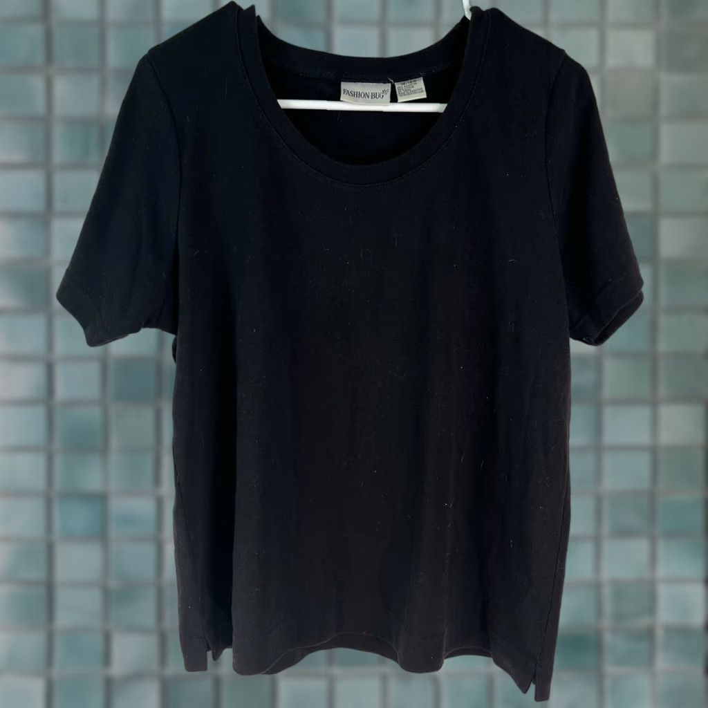 Vintage Fashion Bug T-Shirt Womens Black 14W Short Sleeves Round Neck Plus Size 14W Womens Casual Shirt Mens? Size XL / US 12-14 / IT 48-50 - 1 Thumbnail