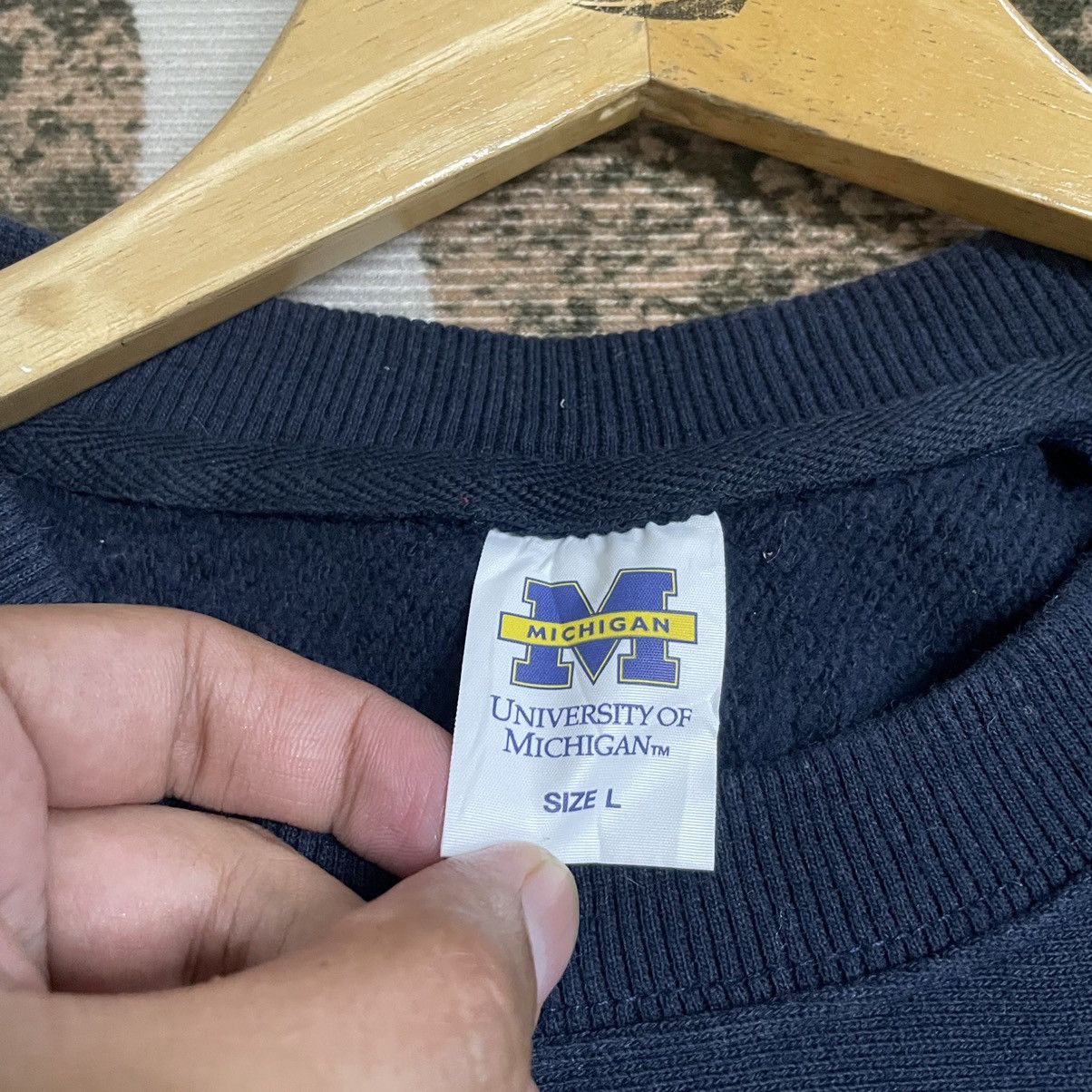 Vintage Vintage Y2K University Of Michigan Reverse Weave Sweatshirt Size US M / EU 48-50 / 2 - 3 Thumbnail