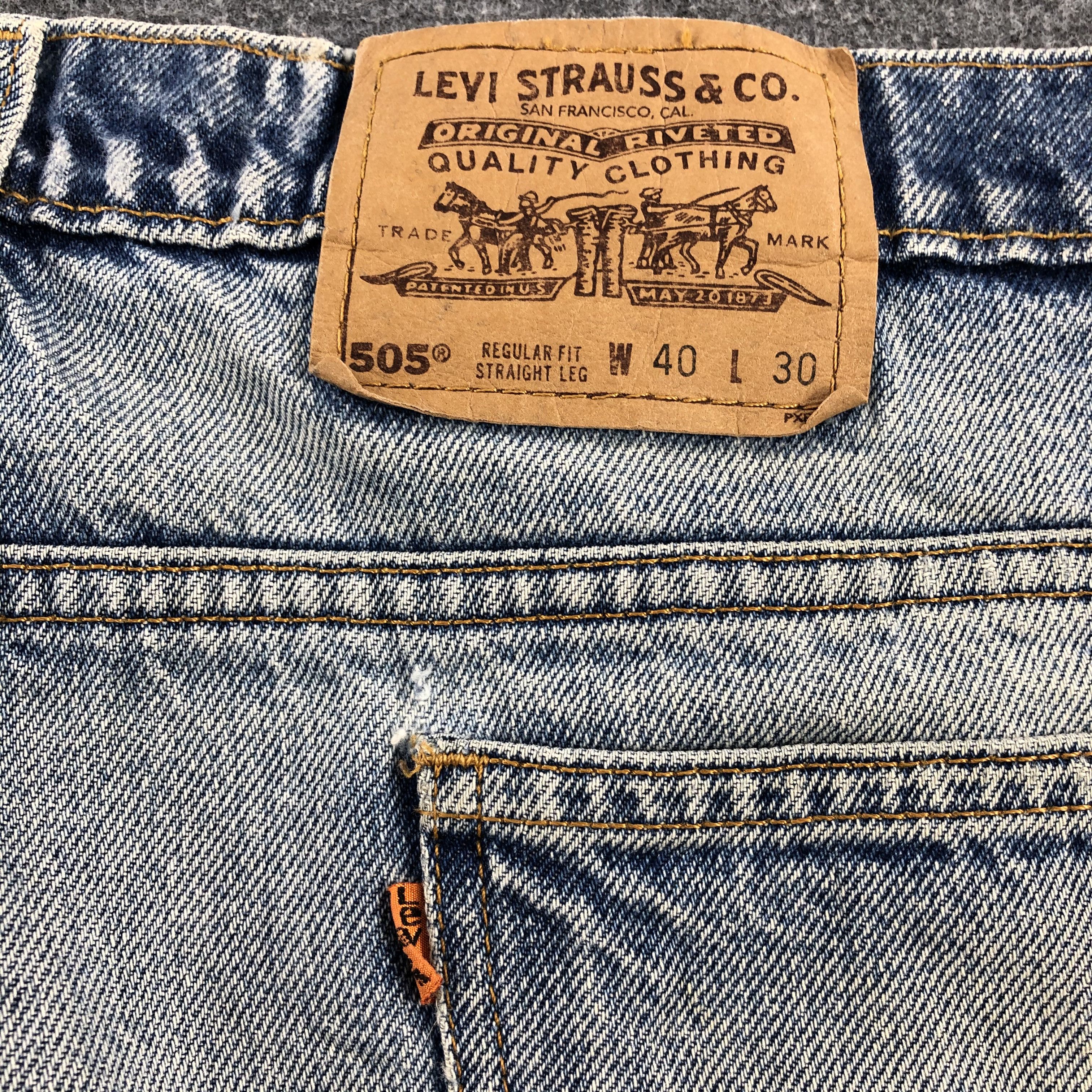 Levi's × Vintage Vintage 90s Blue Wash Levis 505 Jeans-JM1888 Size US 40 / EU 56 - 6 Thumbnail
