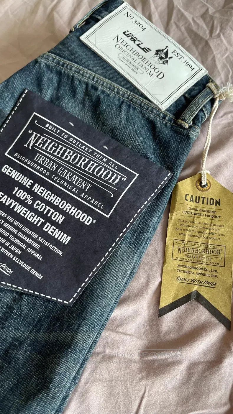 Neighborhood Neighborhood size S Jeans Size US 27 - 4 Thumbnail