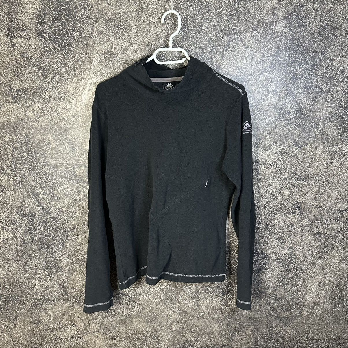 Nike ACG Vintage Nike ACG Therma Fit Fleece Sweatshirt Size M / US 6-8 / IT 42-44 - 1 Thumbnail
