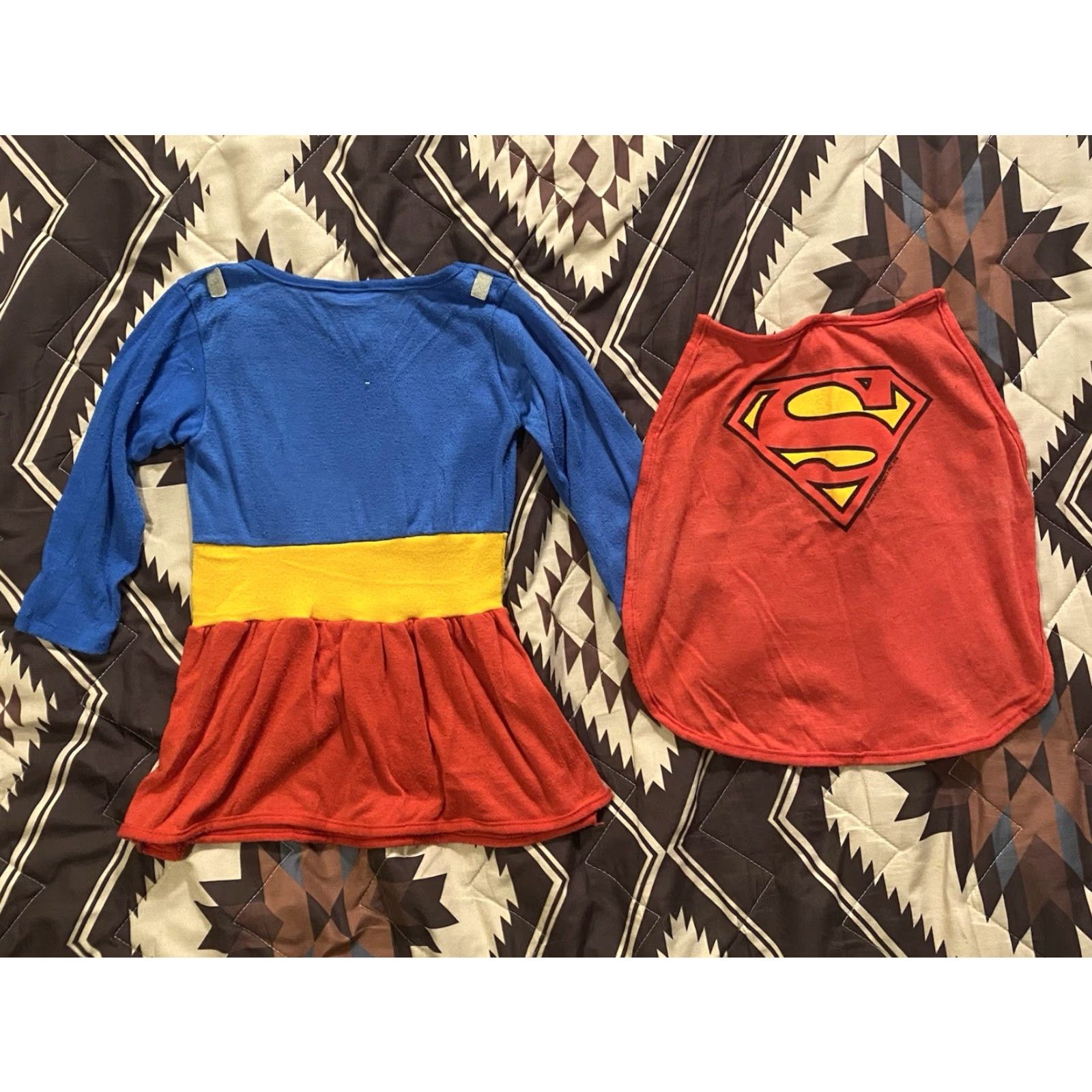 Vintage VINTAGE Supergirl Little Girls Dress Caped PJs Costume 1970s 5 Blue Cotton Blend Long Sleeve Girls Size ONE SIZE - 3 Thumbnail