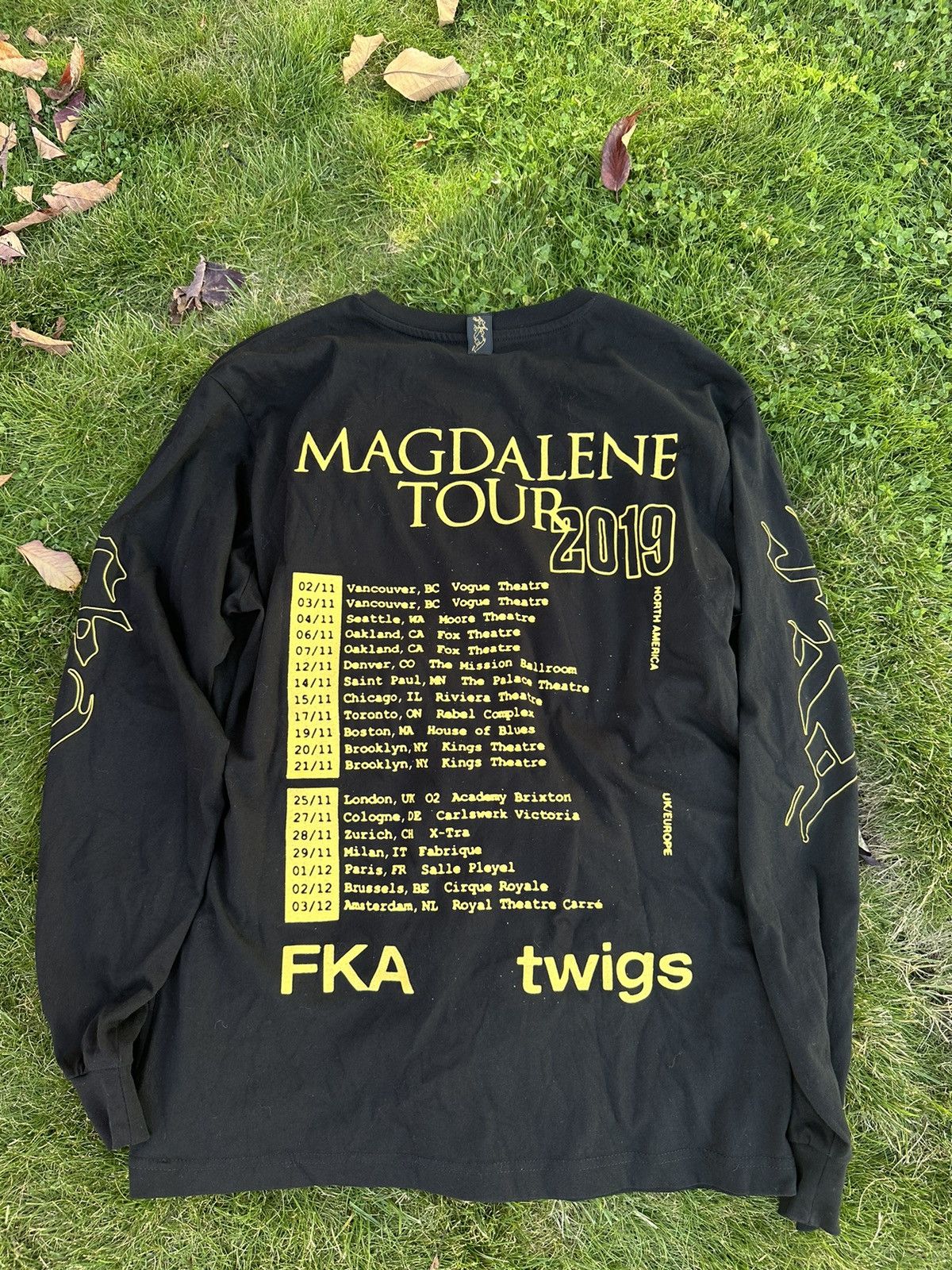 Band Tees FKA Twigs Longsleeve Size US L / EU 52-54 / 3 - 3 Thumbnail