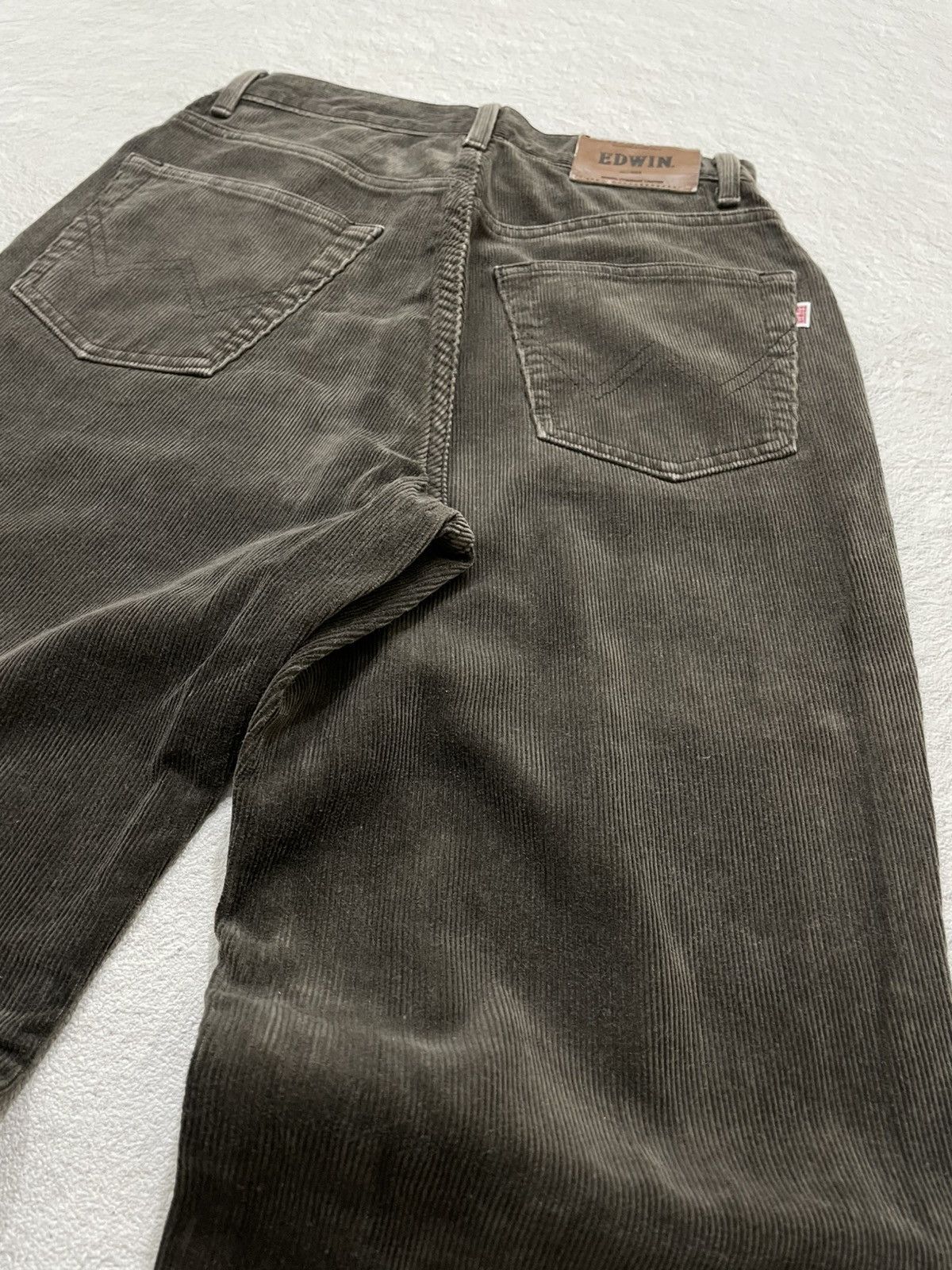 Edwin Edwin 2000s Dark Brown Corduroy Pants Wide Leg Y2K Size 25" / US 0 / IT 36 - 7 Thumbnail