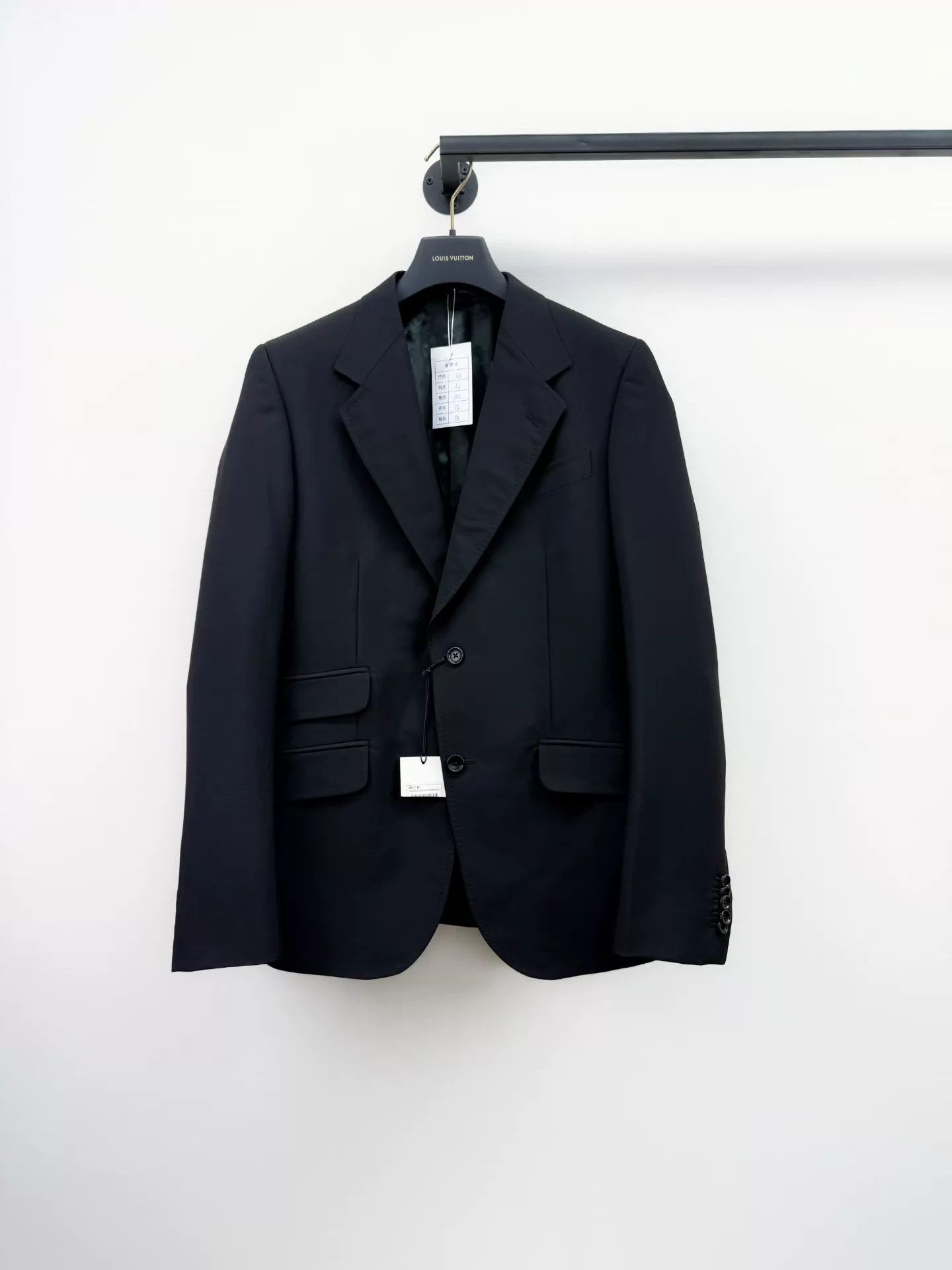 Gucci Gucci Authentic New Black Suit Jacket 48 Size 48R - 1 Thumbnail