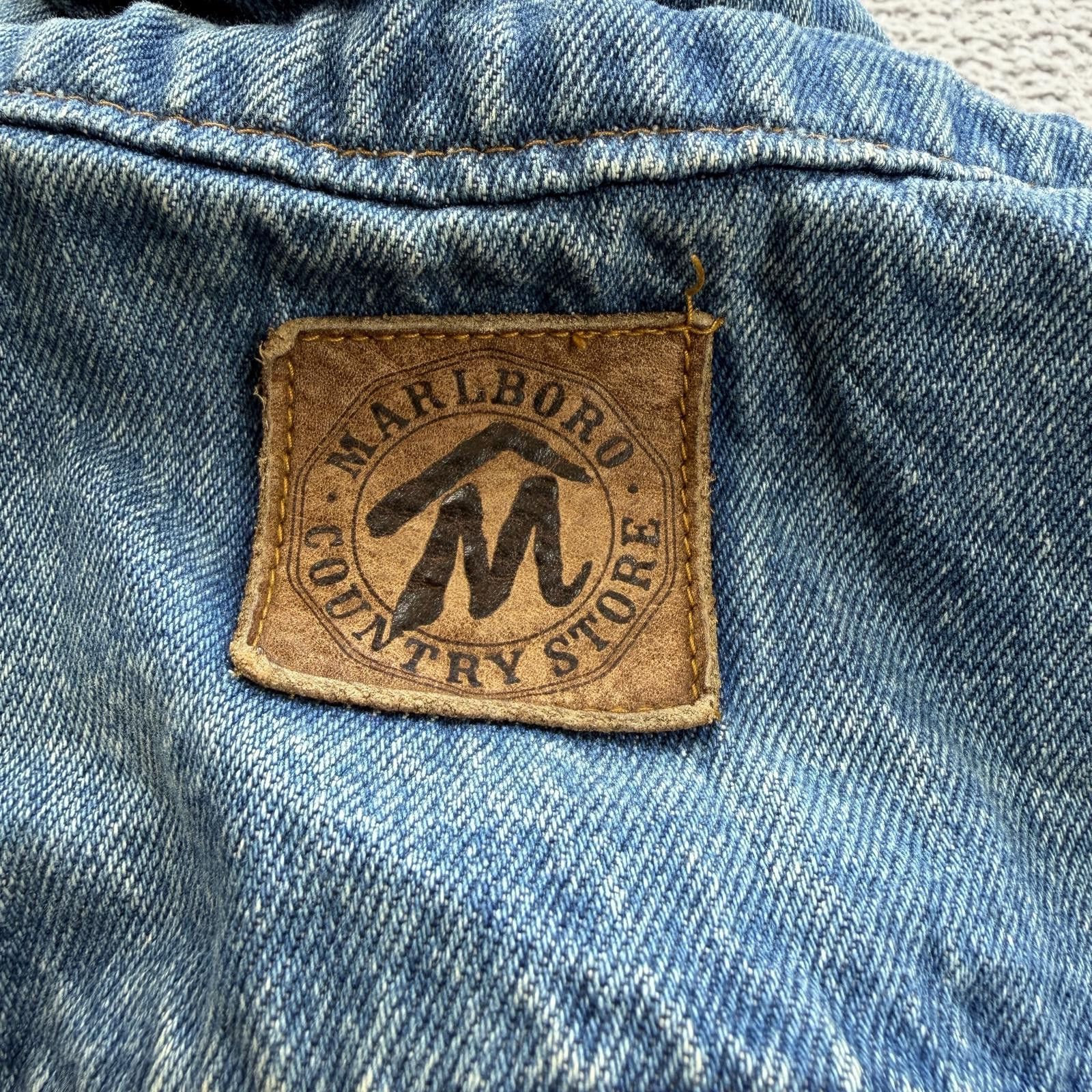 Marlboro Vintage 90s Marlboro Country Store Denim Jacket Large Size US L / EU 52-54 / 3 - 8 Thumbnail