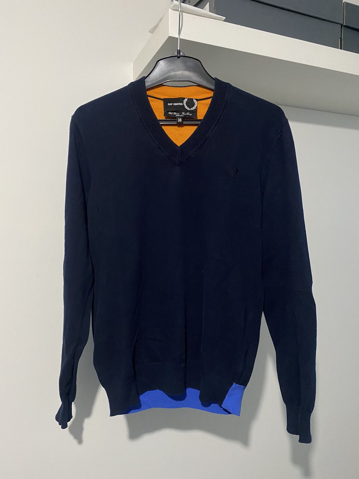 Fred Perry × Raf Simons RAF Simons x Fred Perry V-Neck Jumper 38 sweater pullover Size US M / EU 48-50 / 2 - 1 Thumbnail
