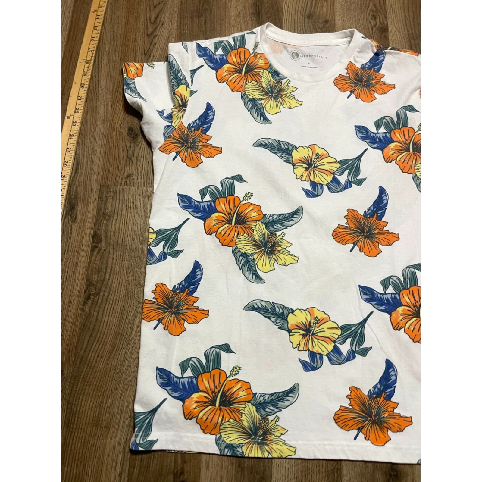 Aeropostale Aeropostale Shirt Women's Large Floral Round Neck Pullover Casual T-Shirt White Green Blue Yellow Orange Size L / US 10 / IT 46 - 3 Thumbnail
