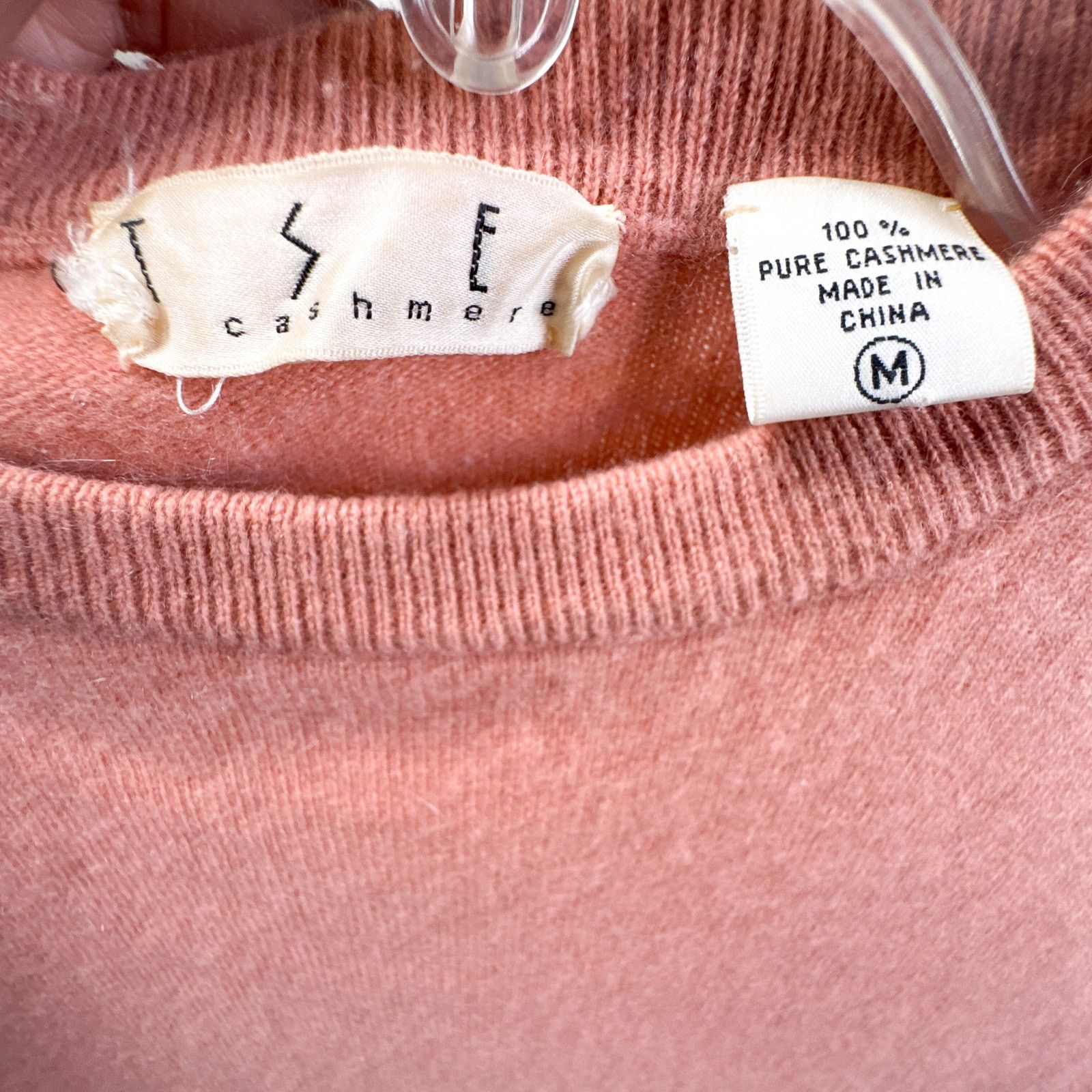 Vintage Vintage ISE 100% Cashmere Sweater Medium Rose Coral Pink Top Size M / US 6-8 / IT 42-44 - 2 Thumbnail