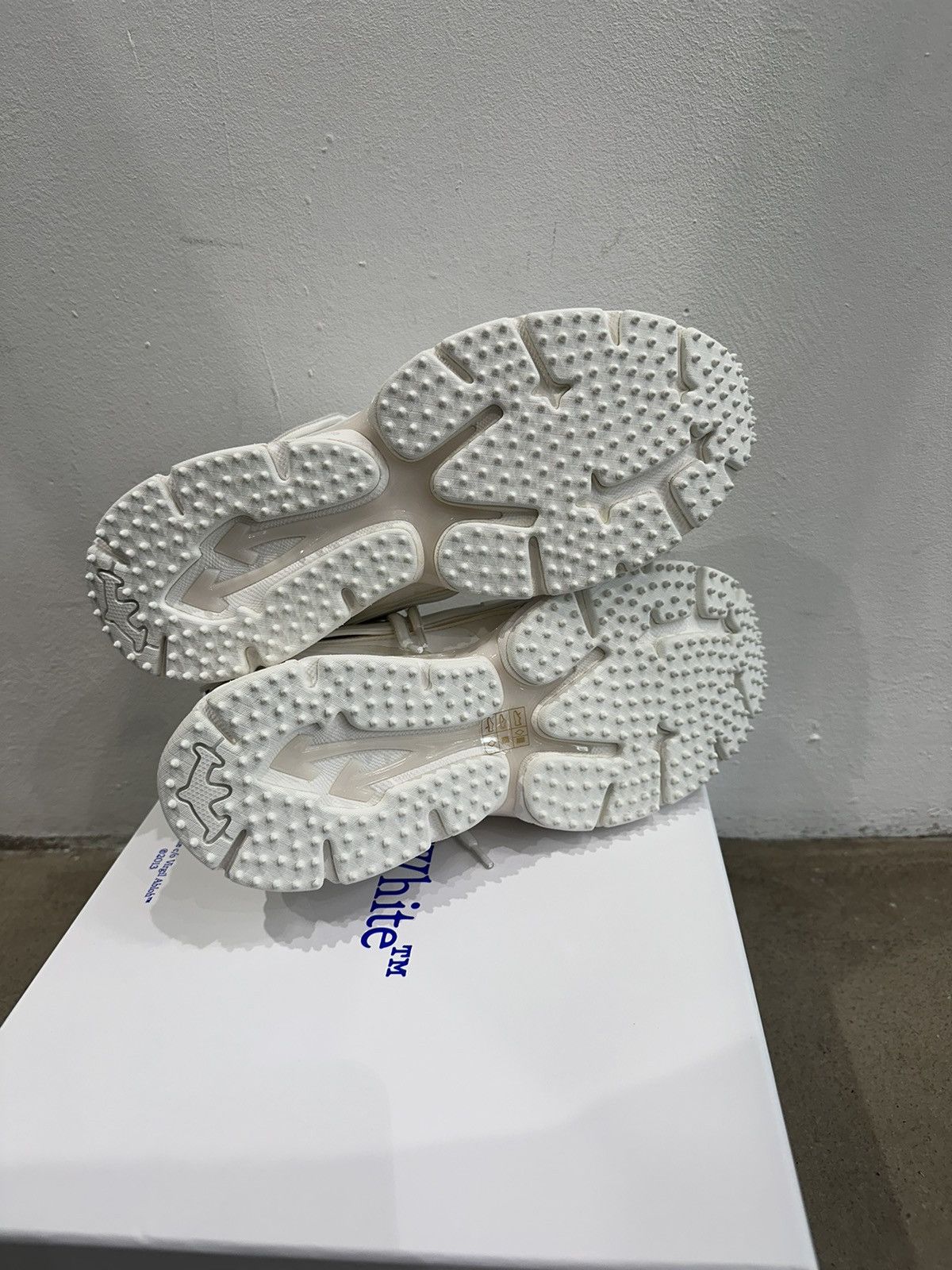 Off-White OFF-WHITE - Be Right Back Sneakers White Size US 9 / EU 42 - 8 Thumbnail