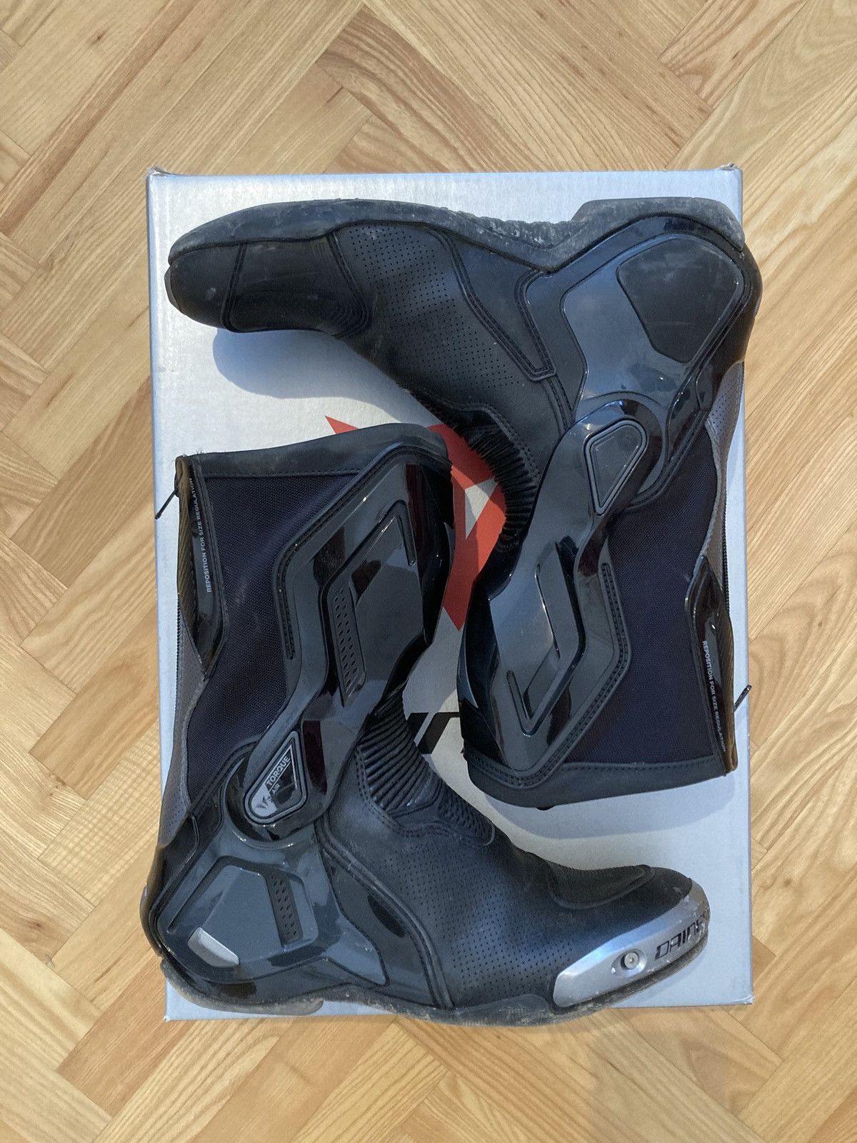 Dainese Dainese Torque 3 Moto Boots Size US 10 / EU 43 - 1 Thumbnail