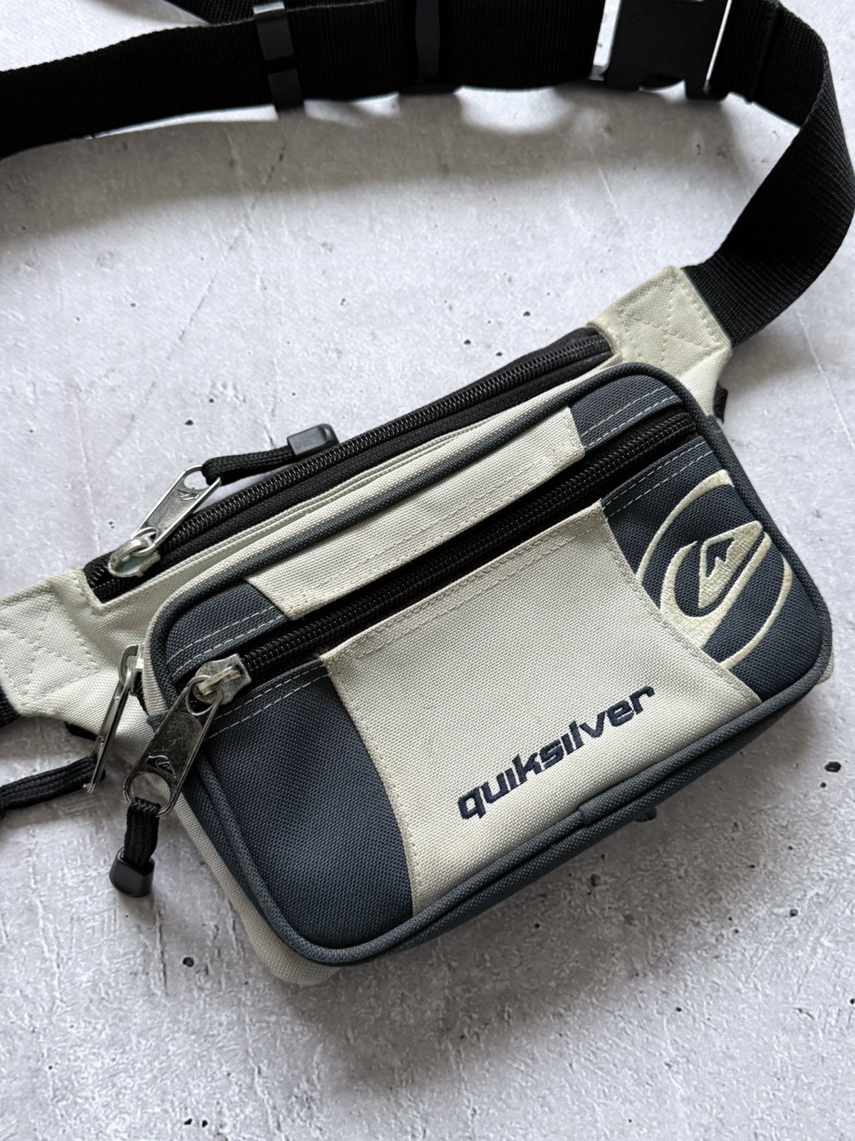 Quiksilver Vintage Quiksilver Waist Bag 90s Size ONE SIZE - 3 Thumbnail