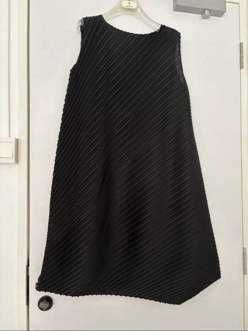 Other Issey Miyake size:3 Black twill dress Size S / US 4 / IT 40 - 1 Thumbnail
