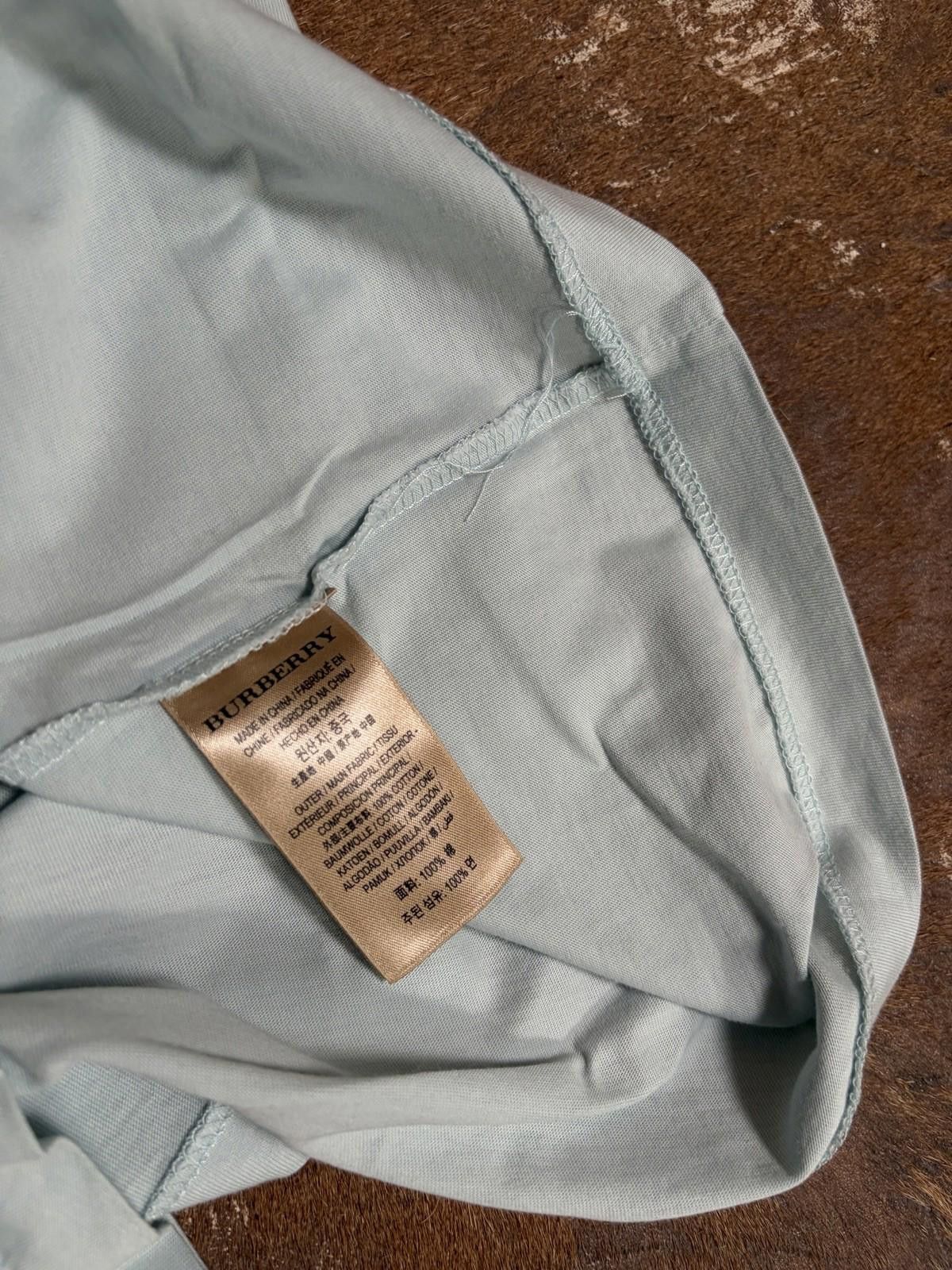 Burberry Burberry T Shirt Size US S / EU 44-46 / 1 - 4 Thumbnail