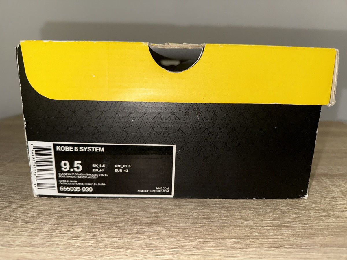 Nike Kobe 8 System Christmas Edition Size US 9.5 / EU 42-43 - 9 Thumbnail