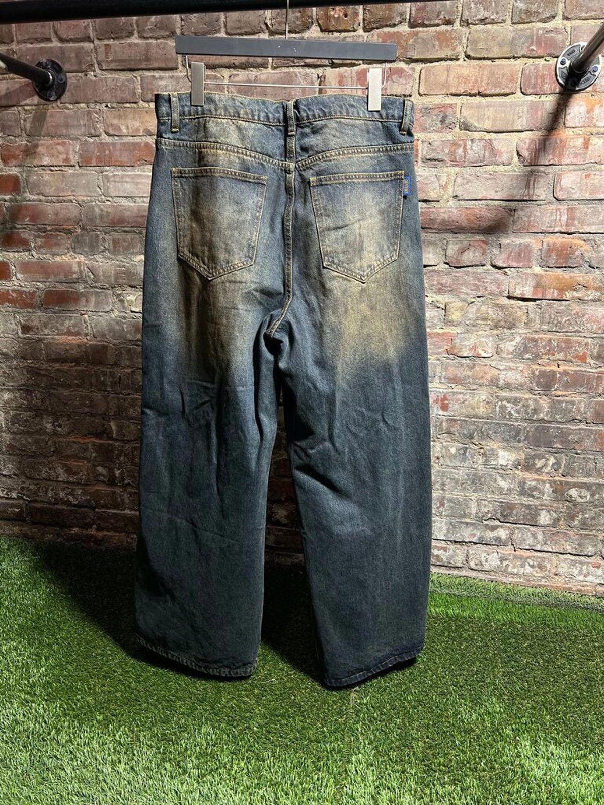 Vale Vale Mud Wash Distressed Denim Sz. 34 Size ONE SIZE - 2 Thumbnail