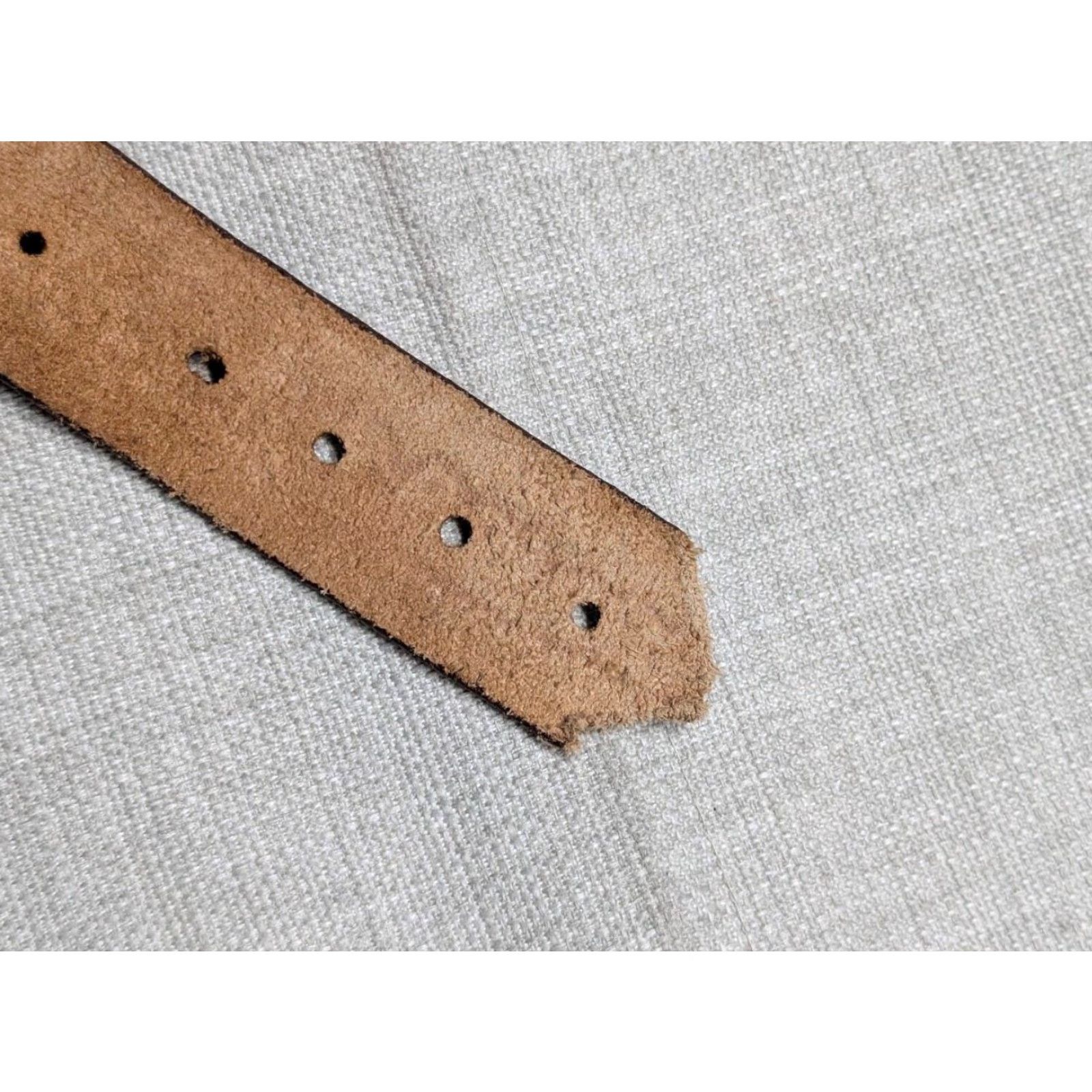 Vintage VINTAGE western belt belt 38 brown leather cowhide full grain scrolling buckle western style Mens Size 38 - 6 Thumbnail