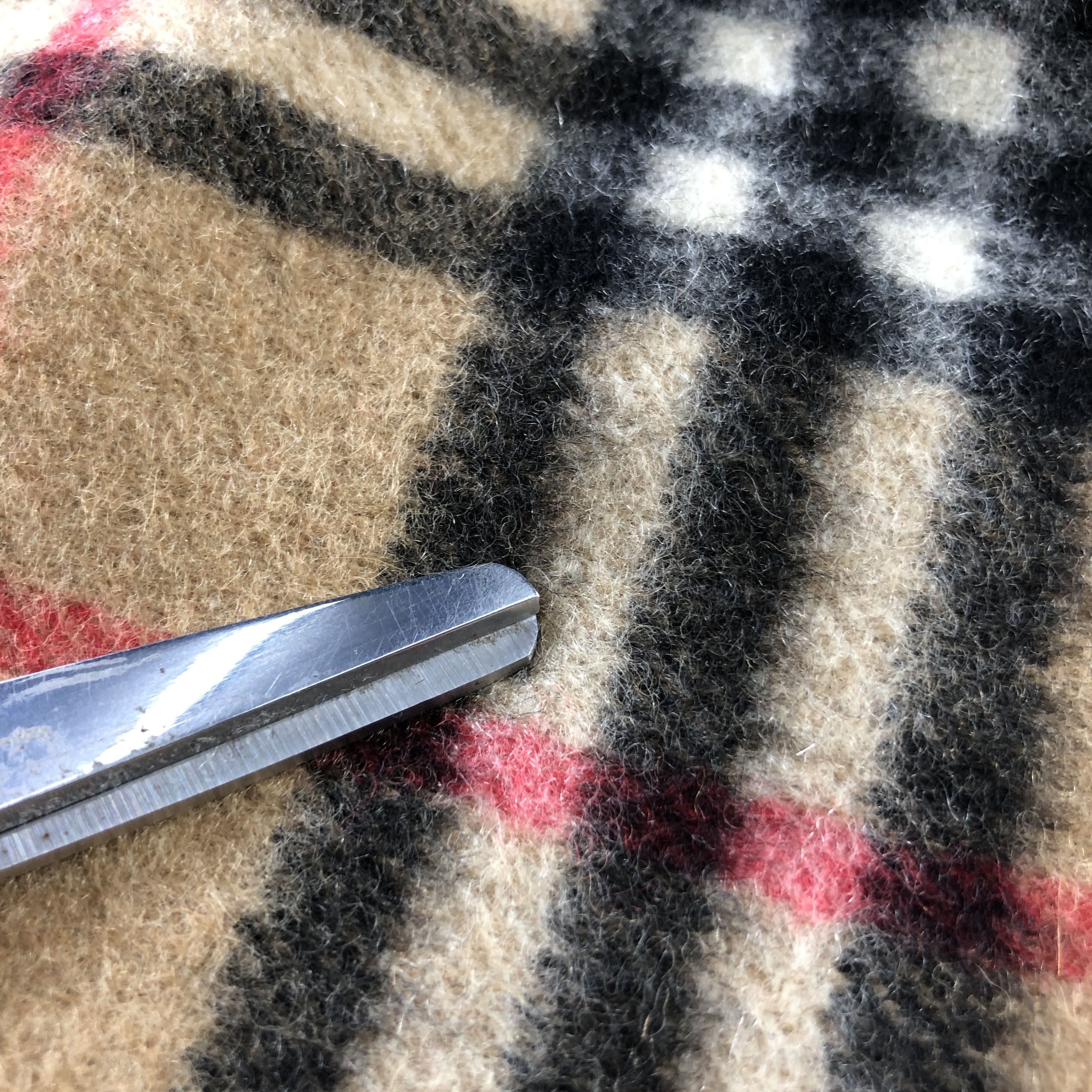 Burberry Burberry Tan Nova Check Cashmere Scarf Muffler V2881 Size ONE SIZE - 10 Thumbnail