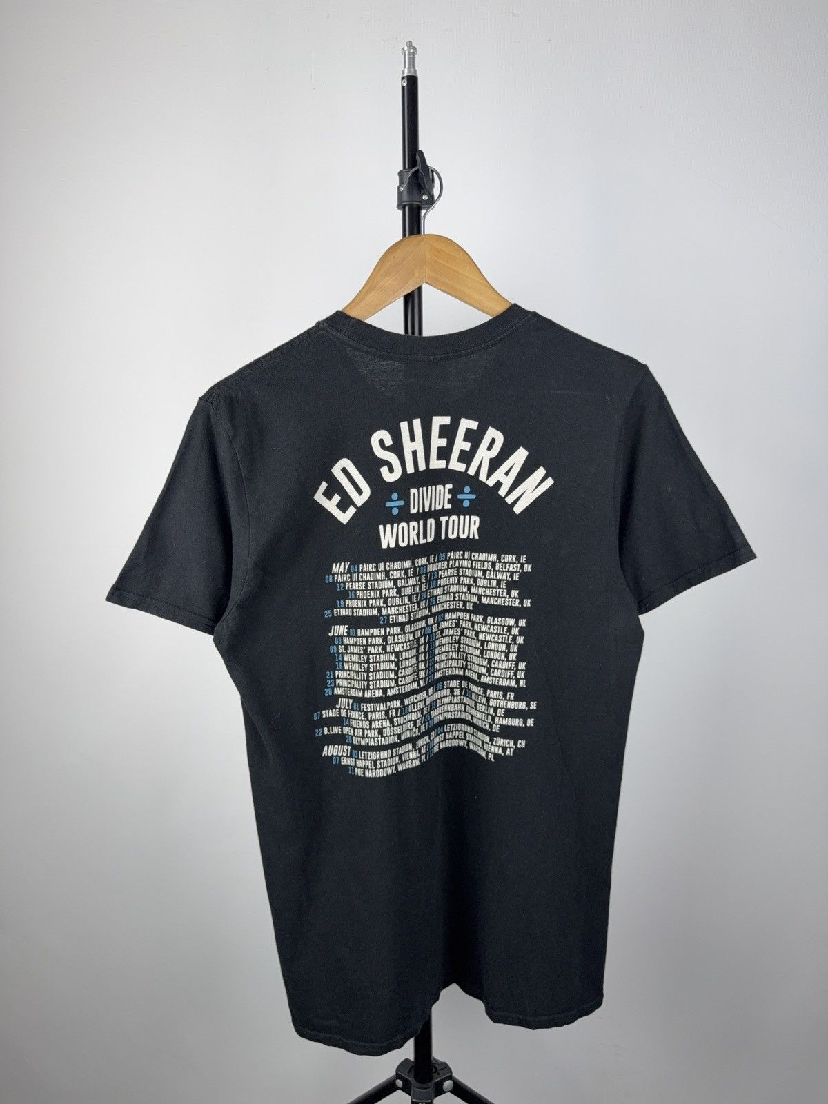 Band Tees × Vintage Ed Sheeran Divide World Tour T-Shirt Black Gildan M Size US M / EU 48-50 / 2 - 5 Thumbnail