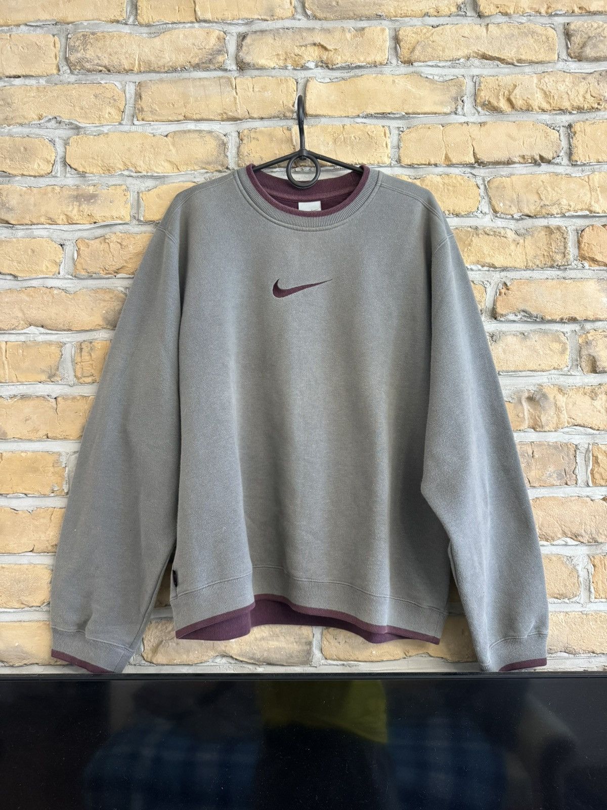 Nike Nike Vintage 90s Central Logo Sweatshirt Size US M / EU 48-50 / 2 - 5 Thumbnail