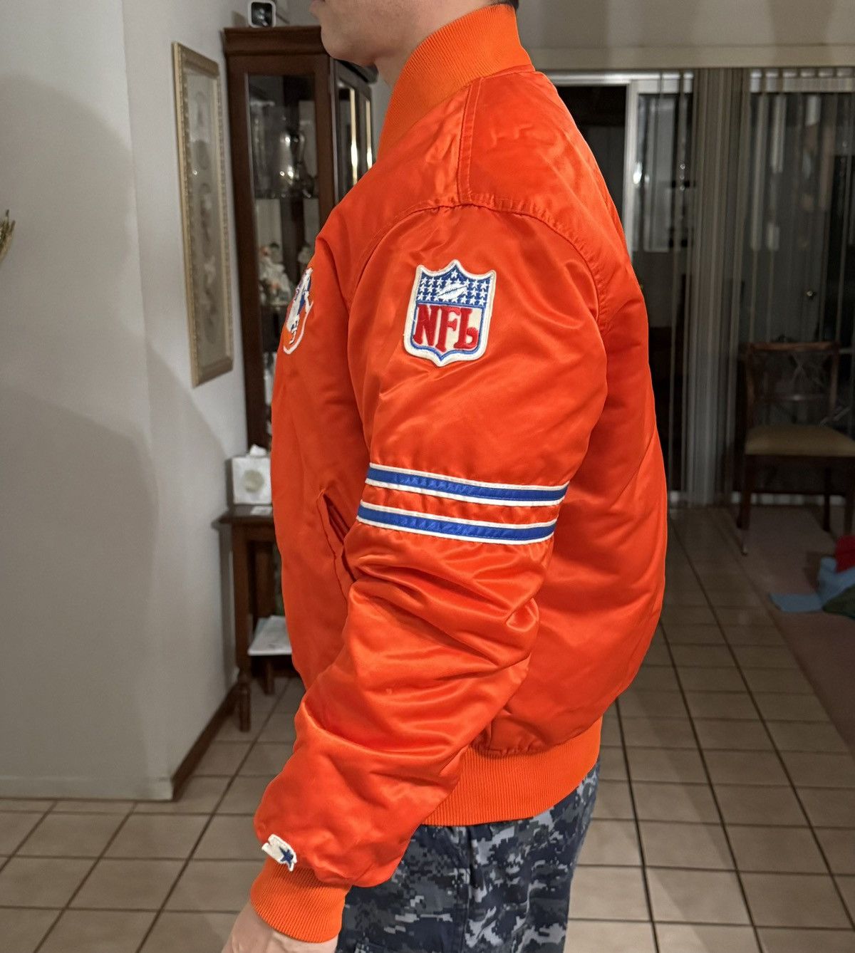 Starter Vintage Denver Broncos Orange Starter Satin Bomber Jacket XL Size US L / EU 52-54 / 3 - 3 Thumbnail